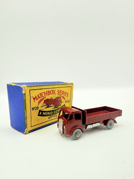 Matchbox Lesney 20a ERF Stake Truck MW Damaged Box - Magic Matchbox