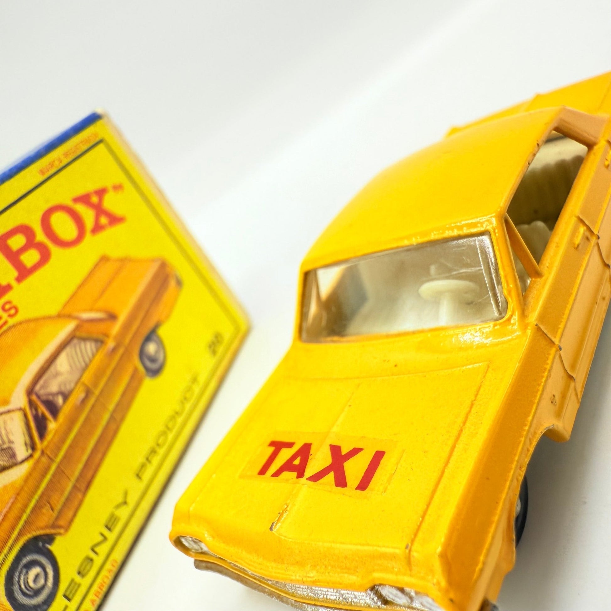 Matchbox Lesney 20c Chevrolet Impala Taxi BPW - Magic Matchbox