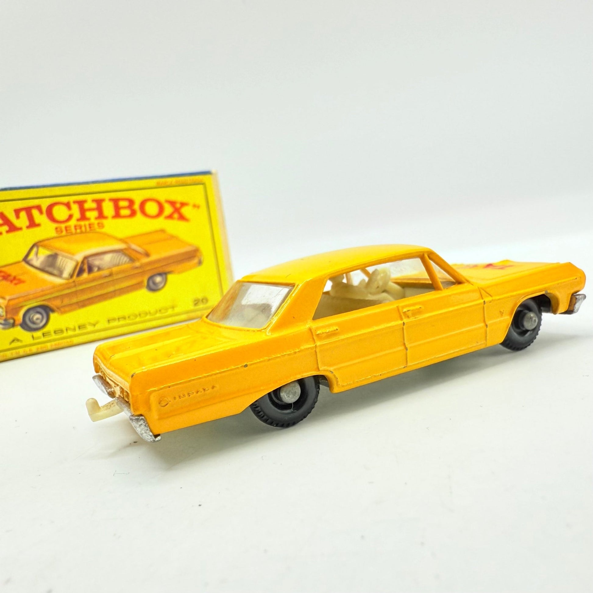 Matchbox Lesney 20c Chevrolet Impala Taxi BPW - Magic Matchbox