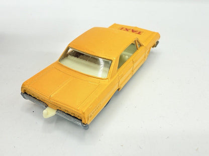 Matchbox Lesney 20c Chevrolet Impala Taxi BPW Unpainted Base - Magic Matchbox