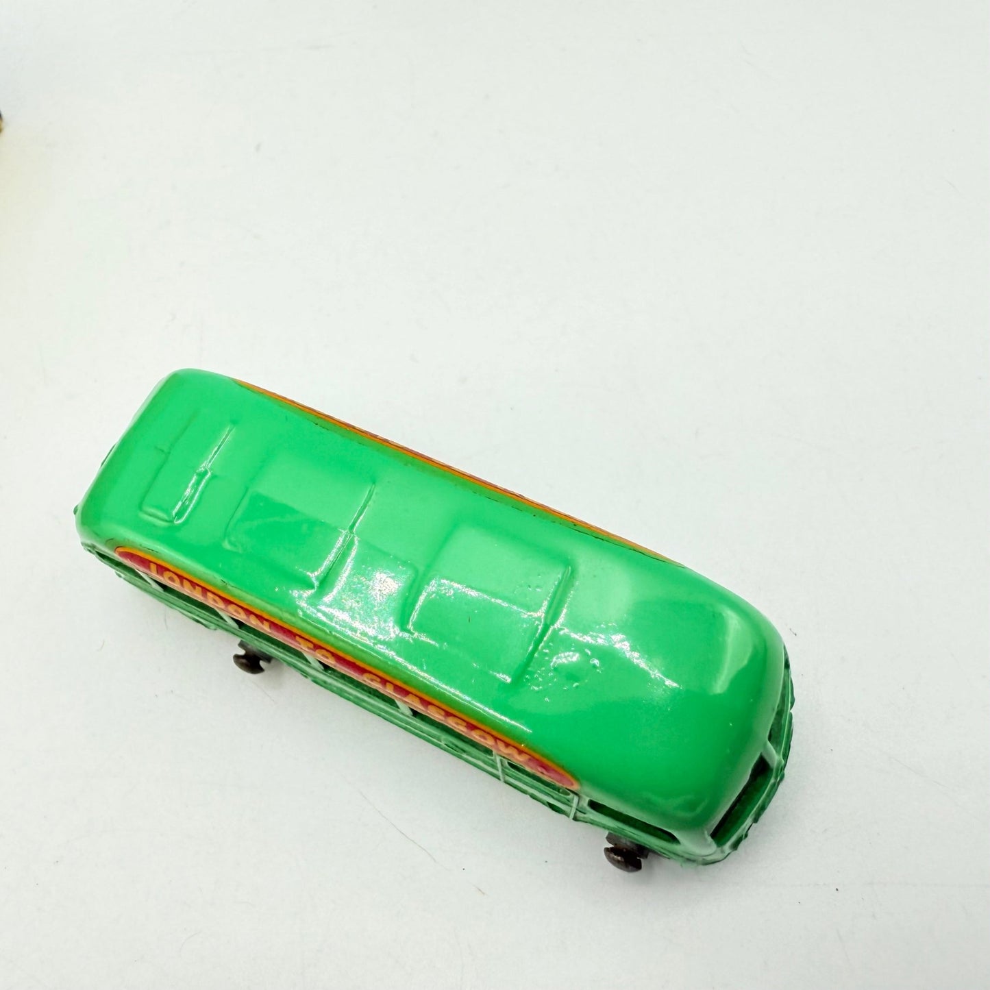 Matchbox Lesney 21a Bedford Luxury Coach MW - Magic Matchbox