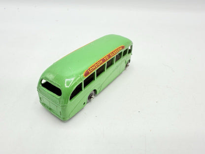 Matchbox Lesney 21b Bedford Duple Coach - Magic Matchbox