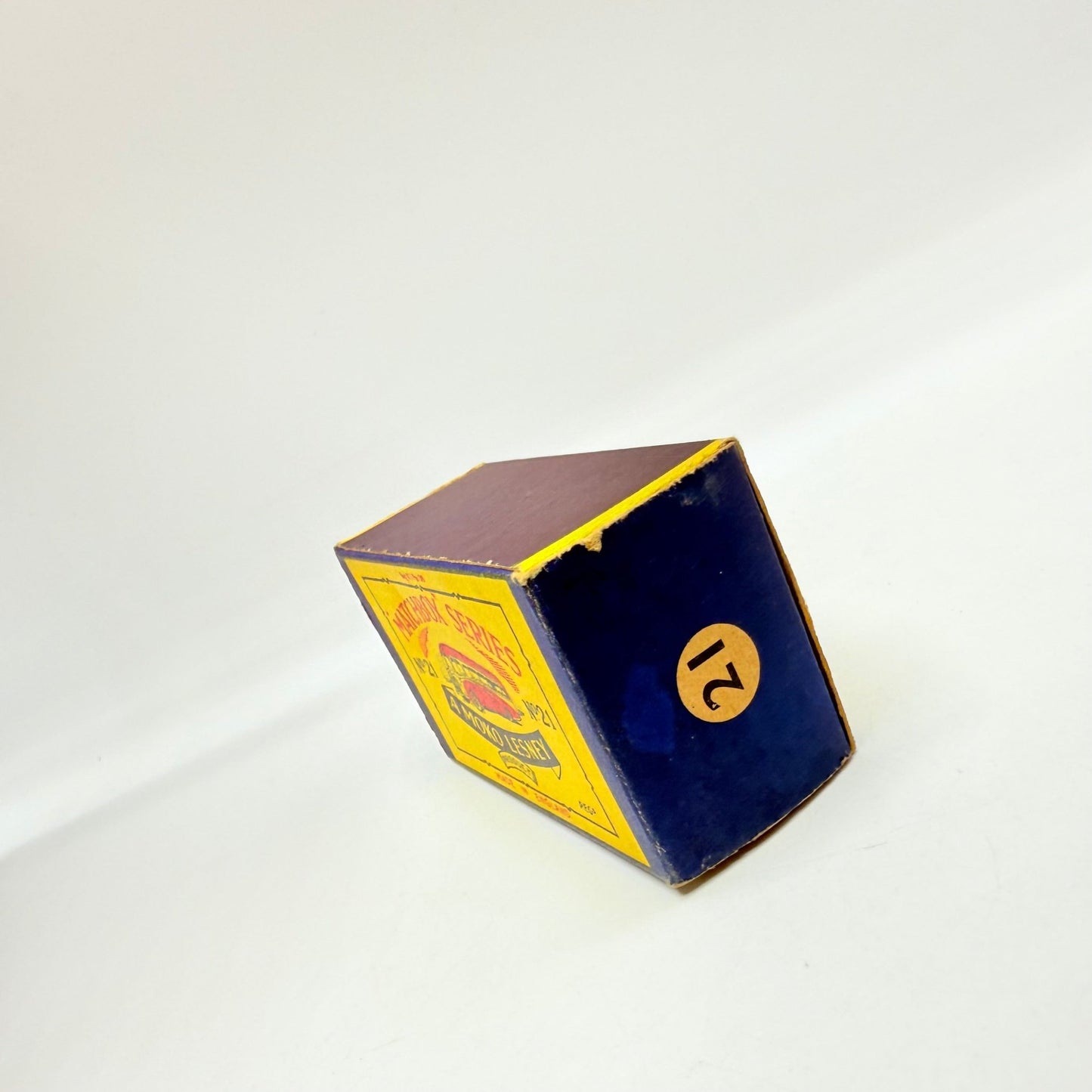 Matchbox Lesney 21b Bedford Duple Coach GPW - Magic Matchbox