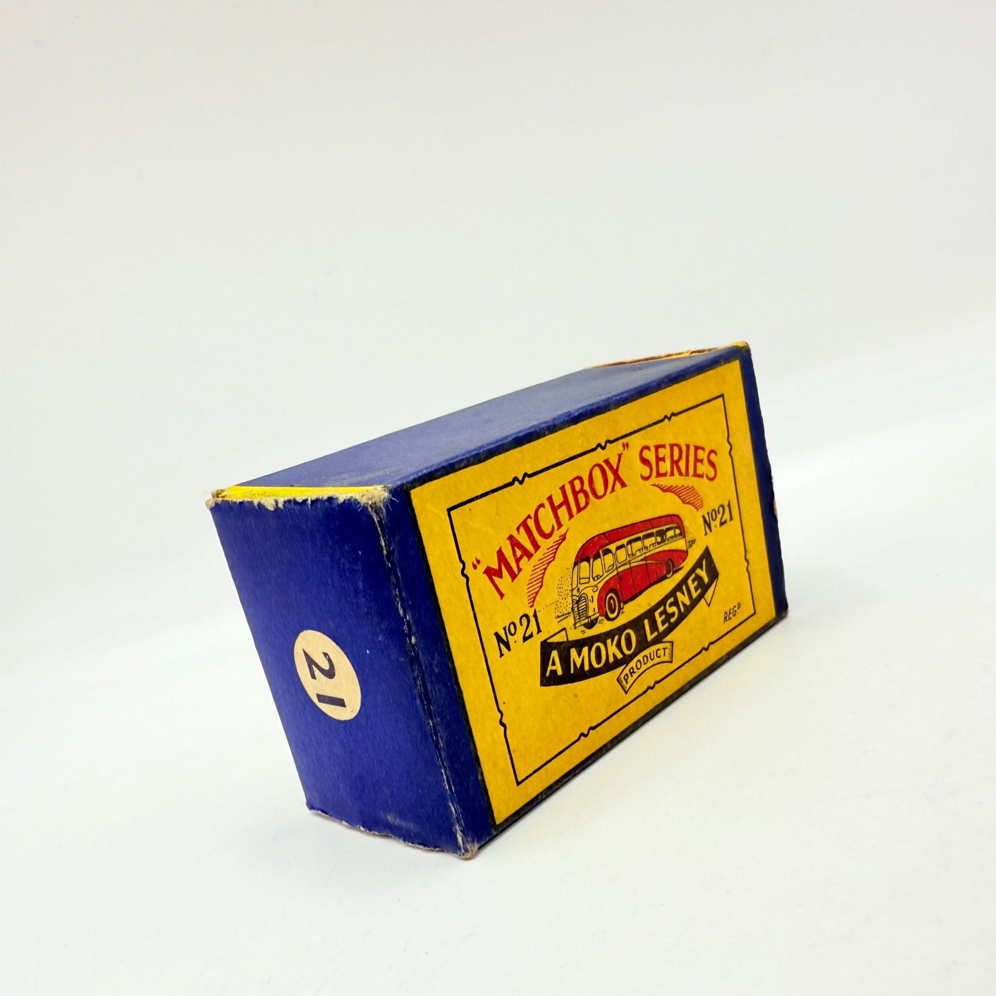 Matchbox Lesney 21b Bedford Duple Coach GPW - Magic Matchbox