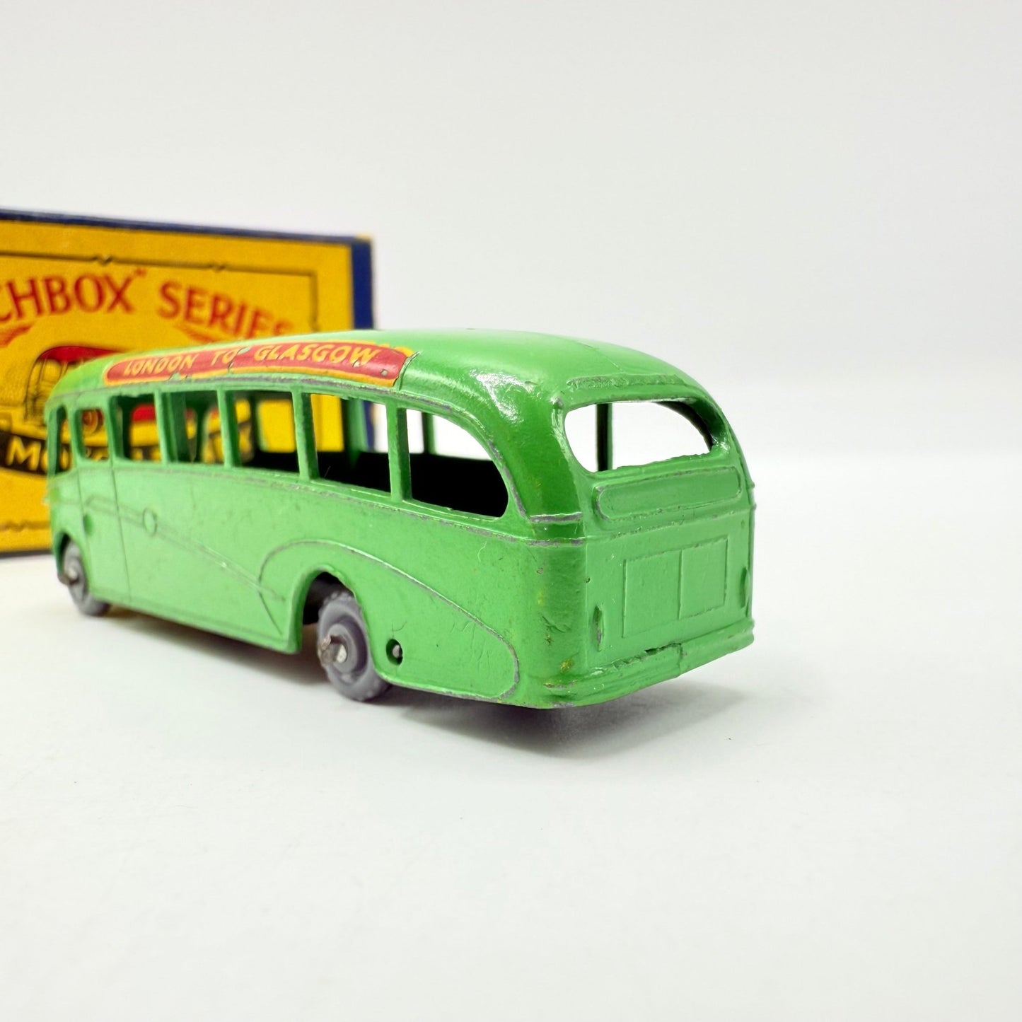 Matchbox Lesney 21b Bedford Duple Coach GPW - Magic Matchbox