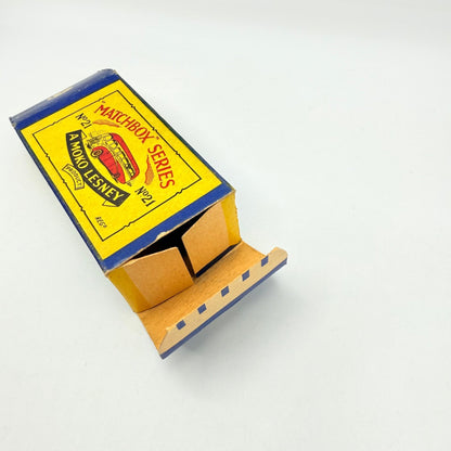 Matchbox Lesney 21b Bedford Duple Coach GPW - Magic Matchbox