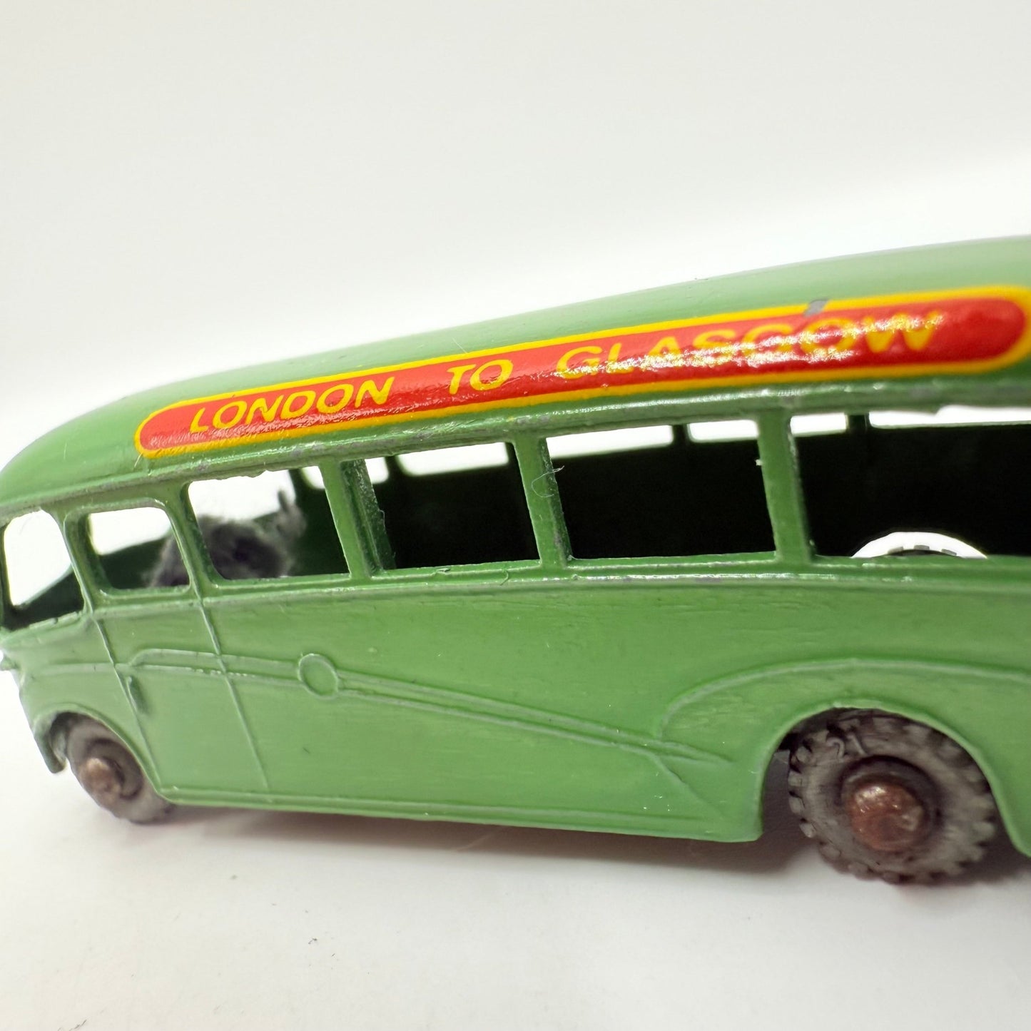 Matchbox Lesney 21b Bedford Duple Coach MW - Magic Matchbox