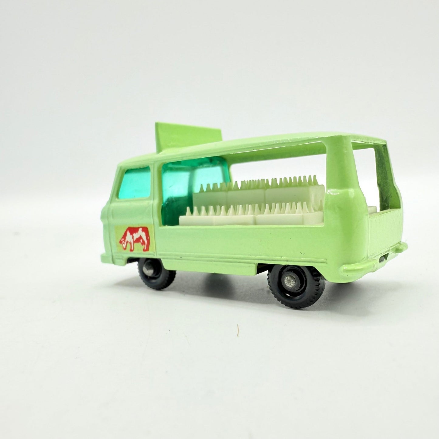 Matchbox Lesney 21c Commer Milk Float BPW - Magic Matchbox