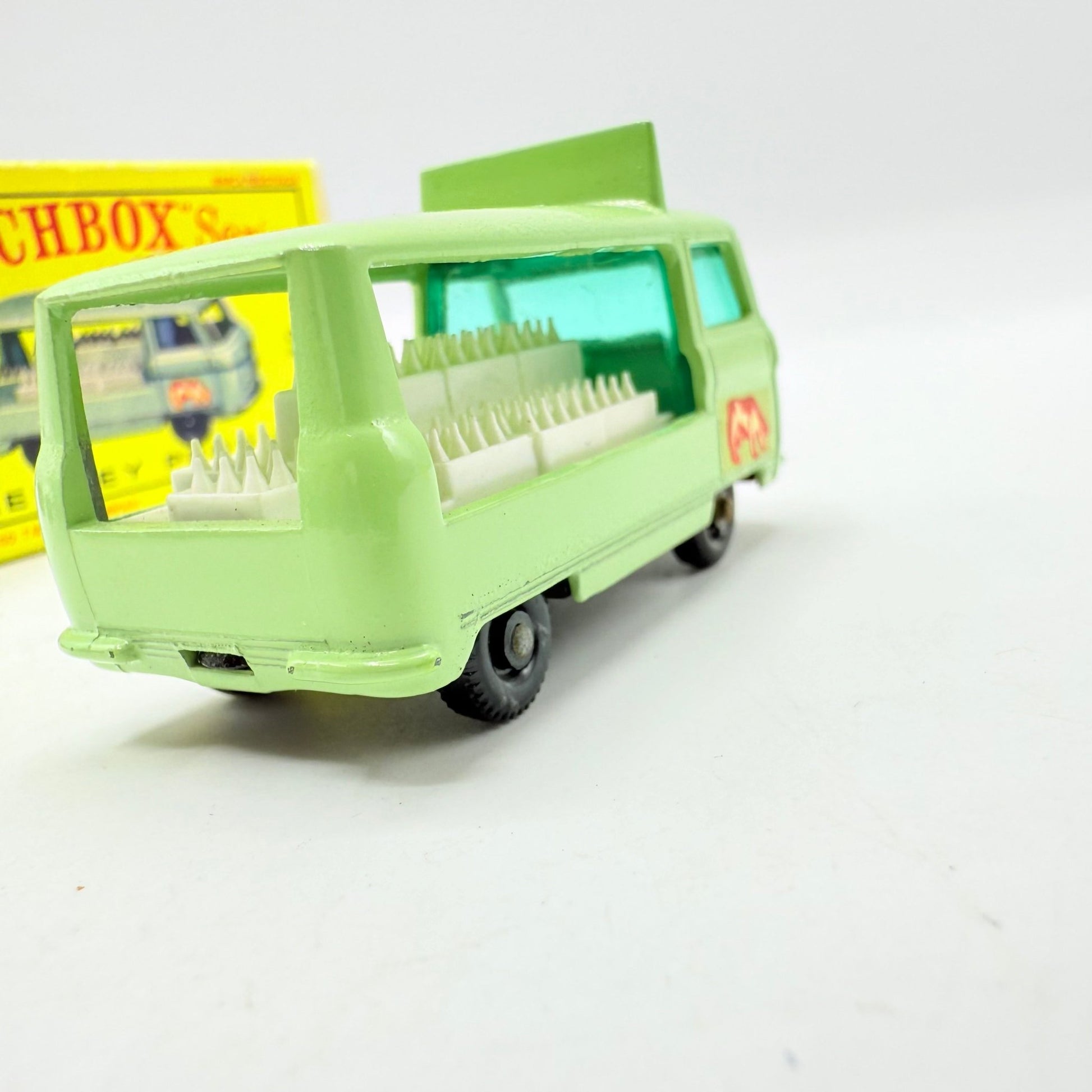 Matchbox Lesney 21c Commer Milk Float BPW Cow Decal - Magic Matchbox