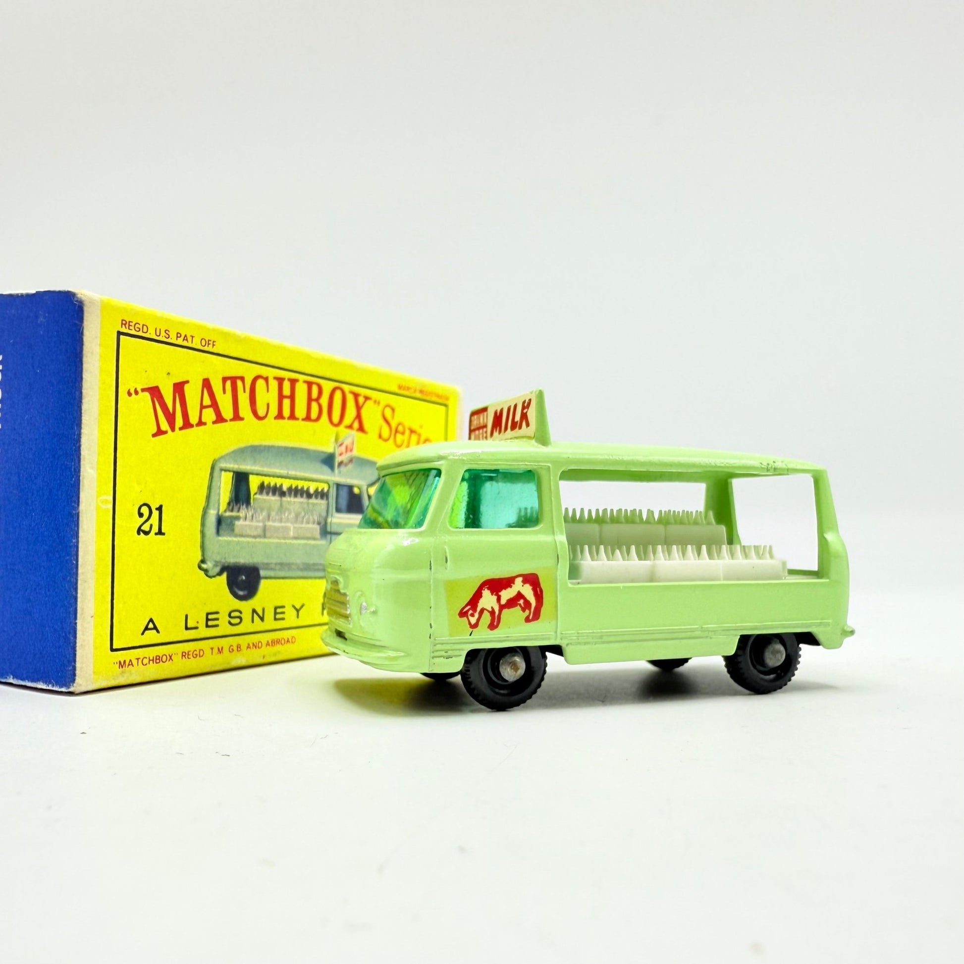 Matchbox Lesney 21c Commer Milk Float BPW Cow Decal - Magic Matchbox