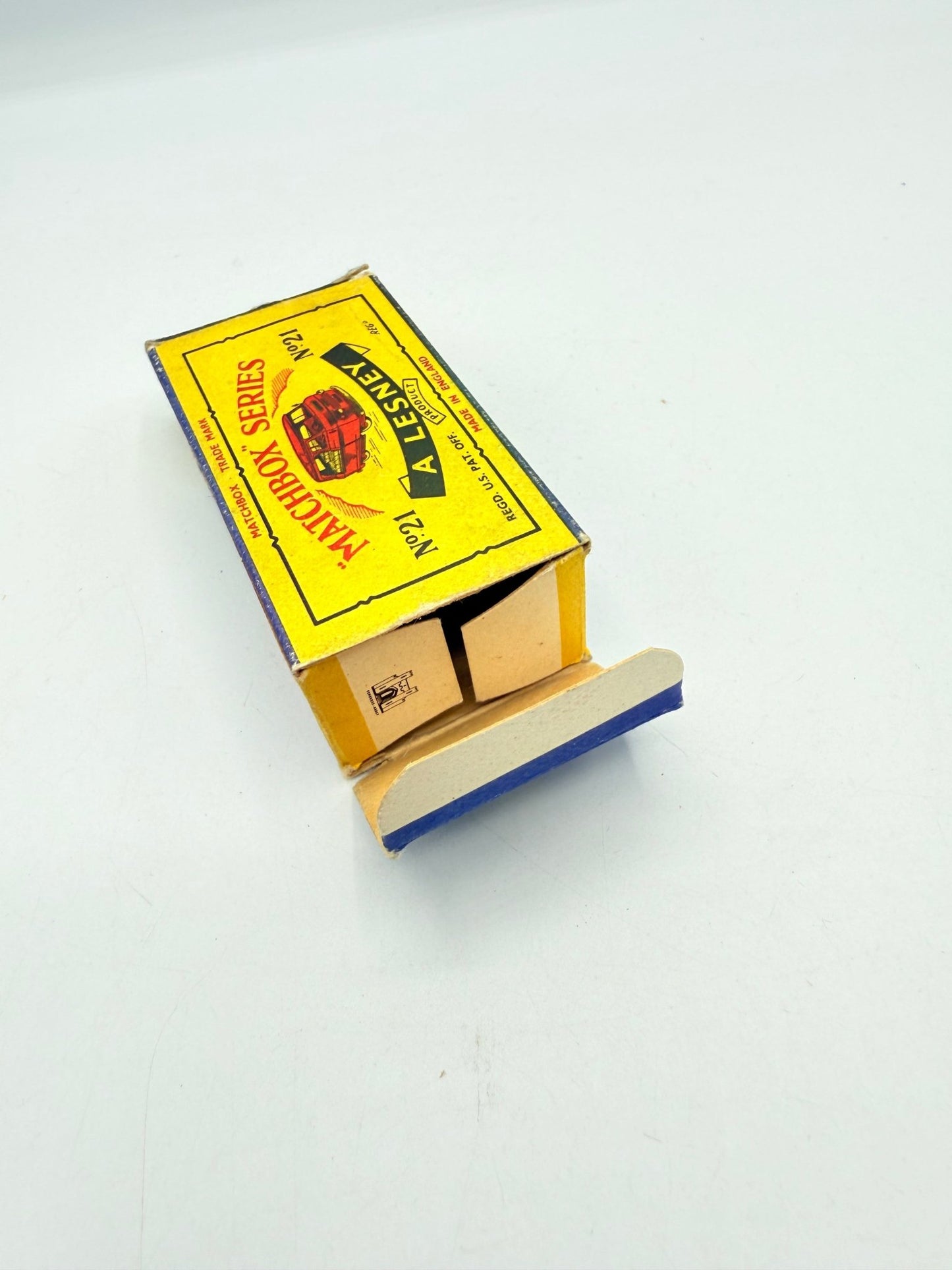 Matchbox Lesney 21c Commer Milk Float SPW & C Type Box - Magic Matchbox