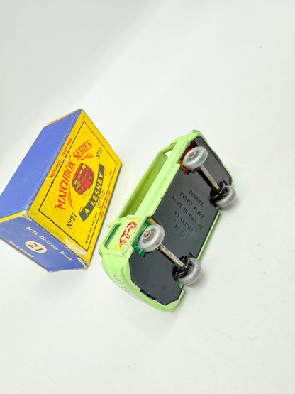 Matchbox Lesney 21c Commer Milk Float SPW & C Type Box - Magic Matchbox