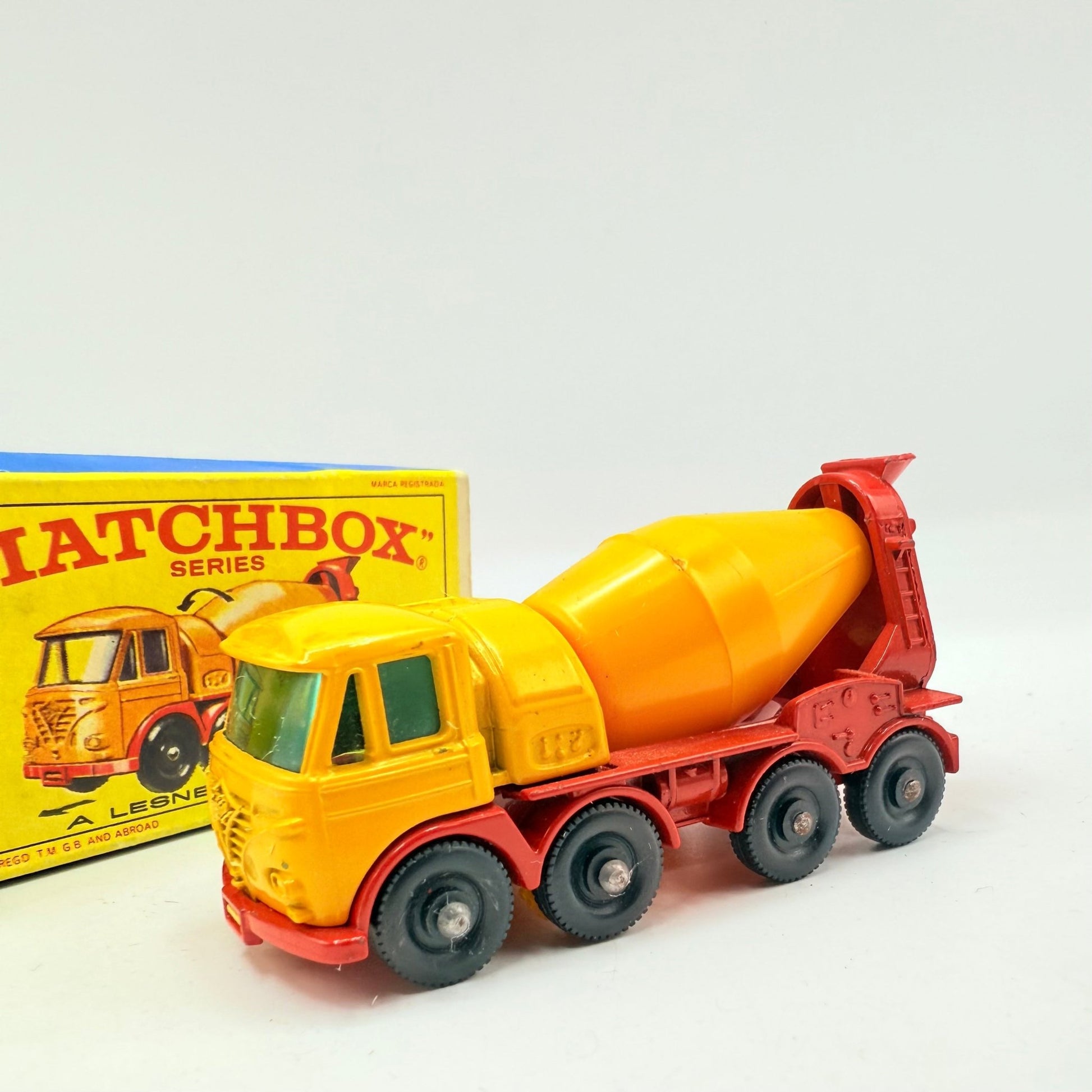 Matchbox Lesney 21d Foden Cement Truck - Magic Matchbox