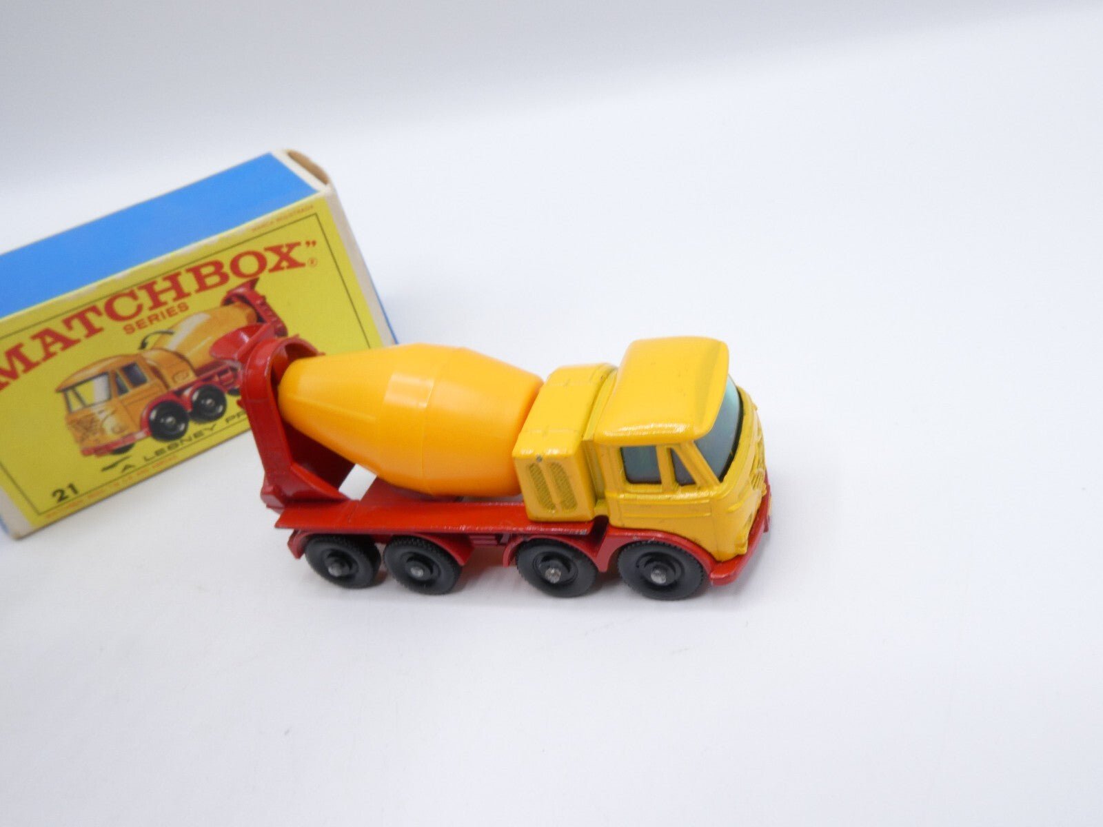 Matchbox Lesney 21d Foden Cement Truck - Magic Matchbox