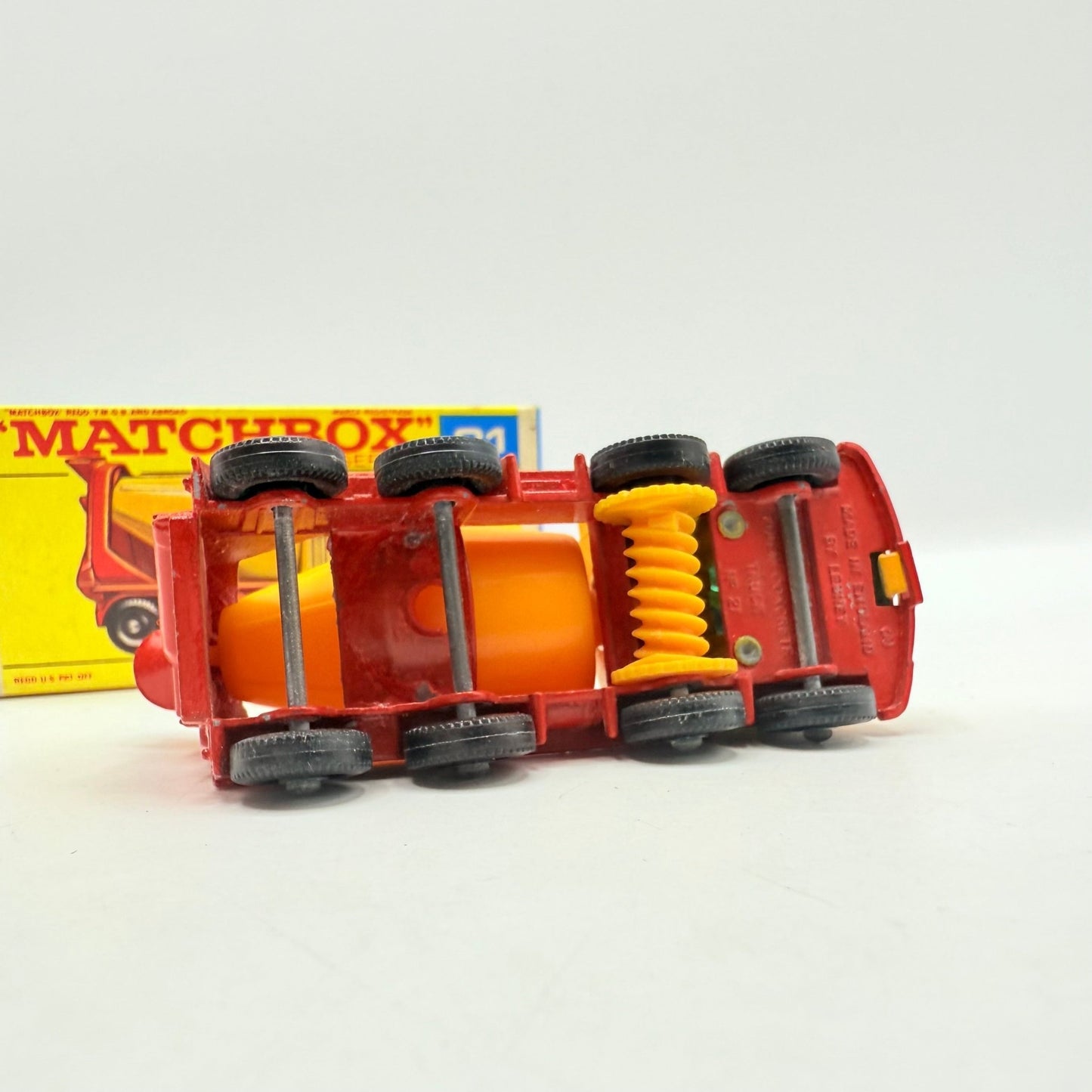 Matchbox Lesney 21d Foden Cement Truck - Magic Matchbox