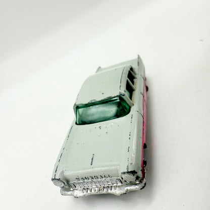 Matchbox Lesney 22b Vauxhall Cresta PA UB SPW - Magic Matchbox