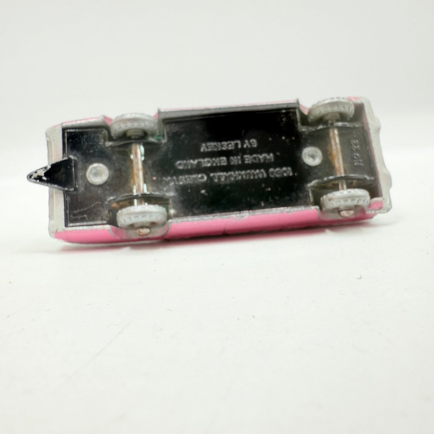 Matchbox Lesney 22b Vauxhall Cresta PA UB SPW - Magic Matchbox