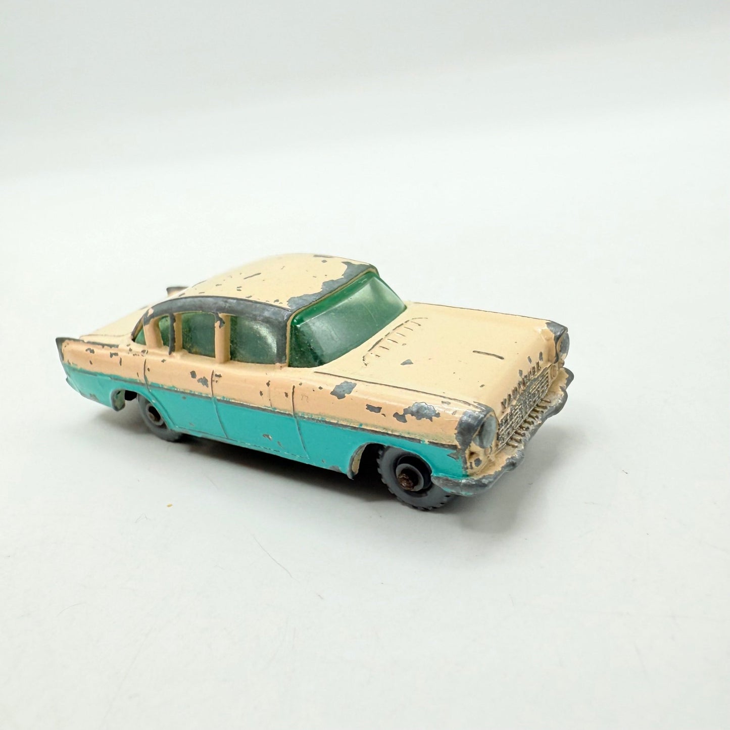 Matchbox Lesney 22b Vauxhall Cresta PA UB VERY RARE Turquoise lower half. - Magic Matchbox