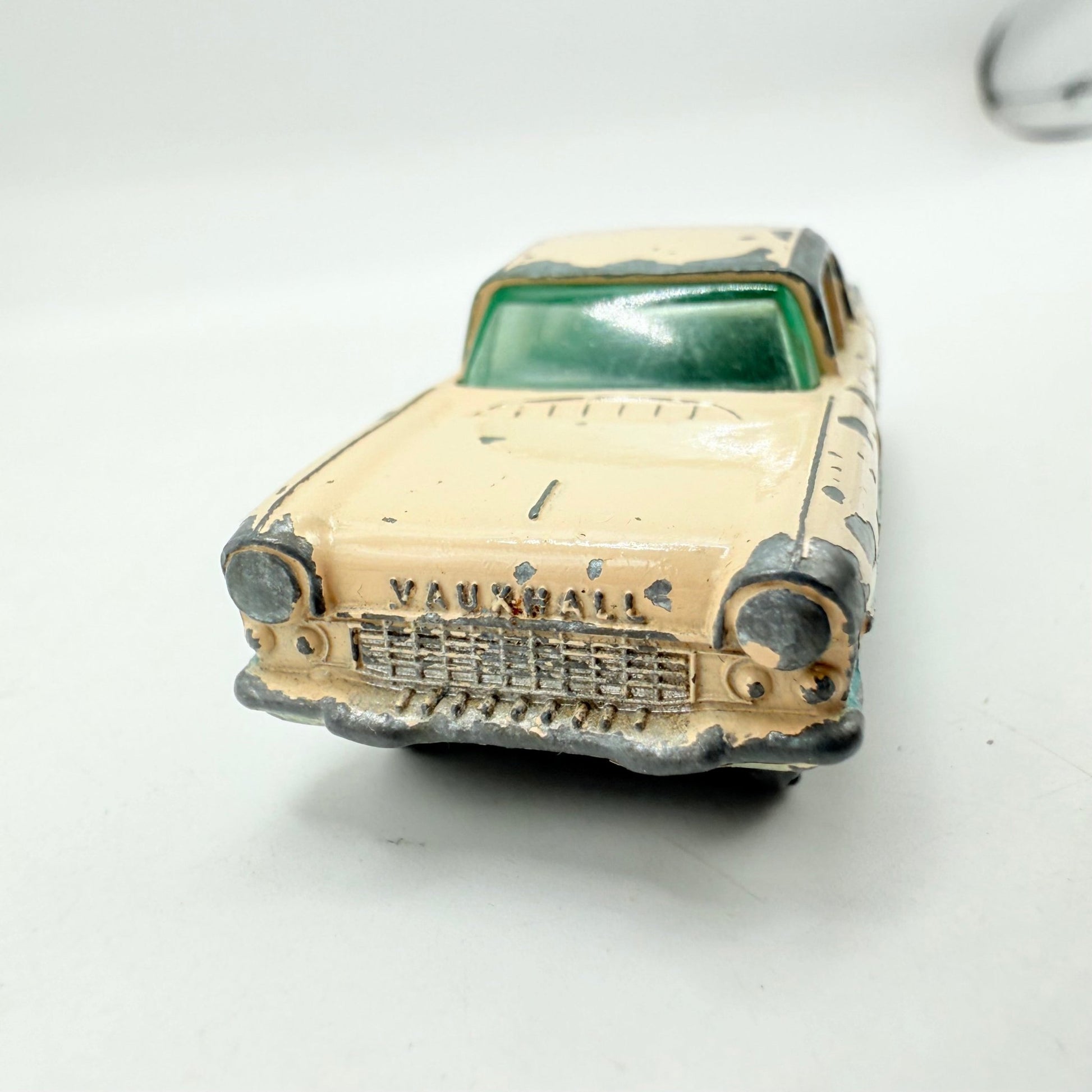 Matchbox Lesney 22b Vauxhall Cresta PA UB VERY RARE Turquoise lower half. - Magic Matchbox