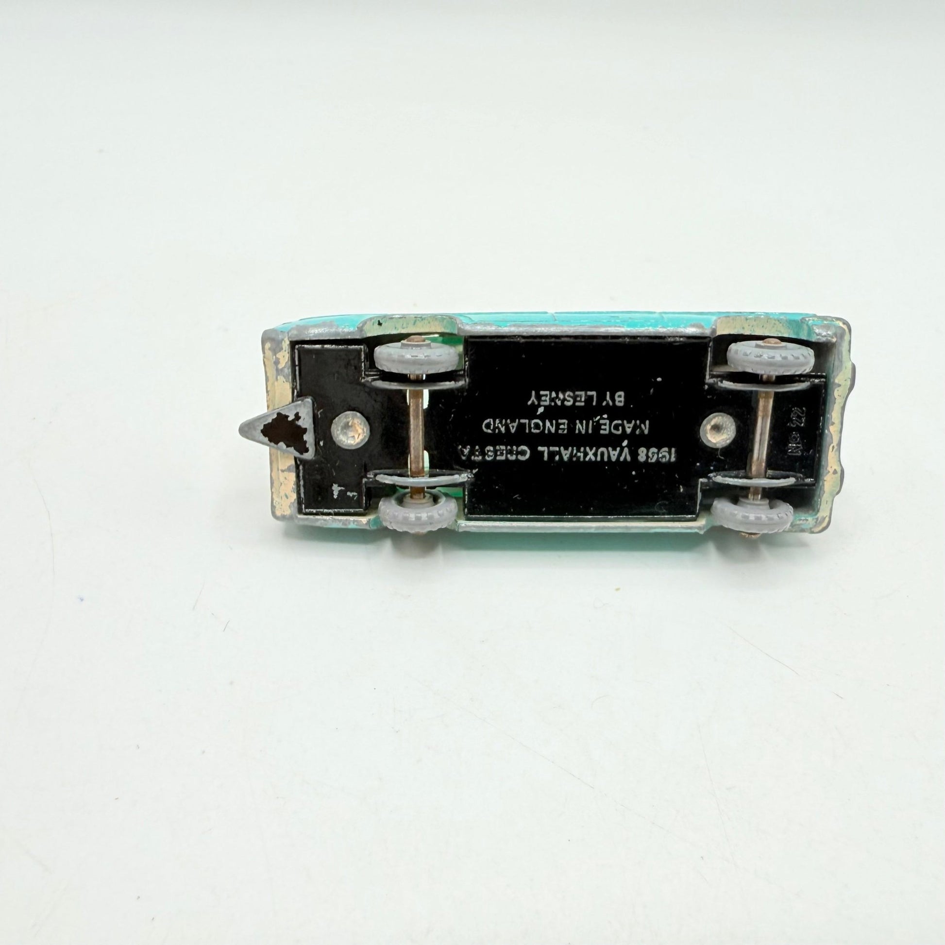 Matchbox Lesney 22b Vauxhall Cresta PA UB VERY RARE Turquoise lower half. - Magic Matchbox