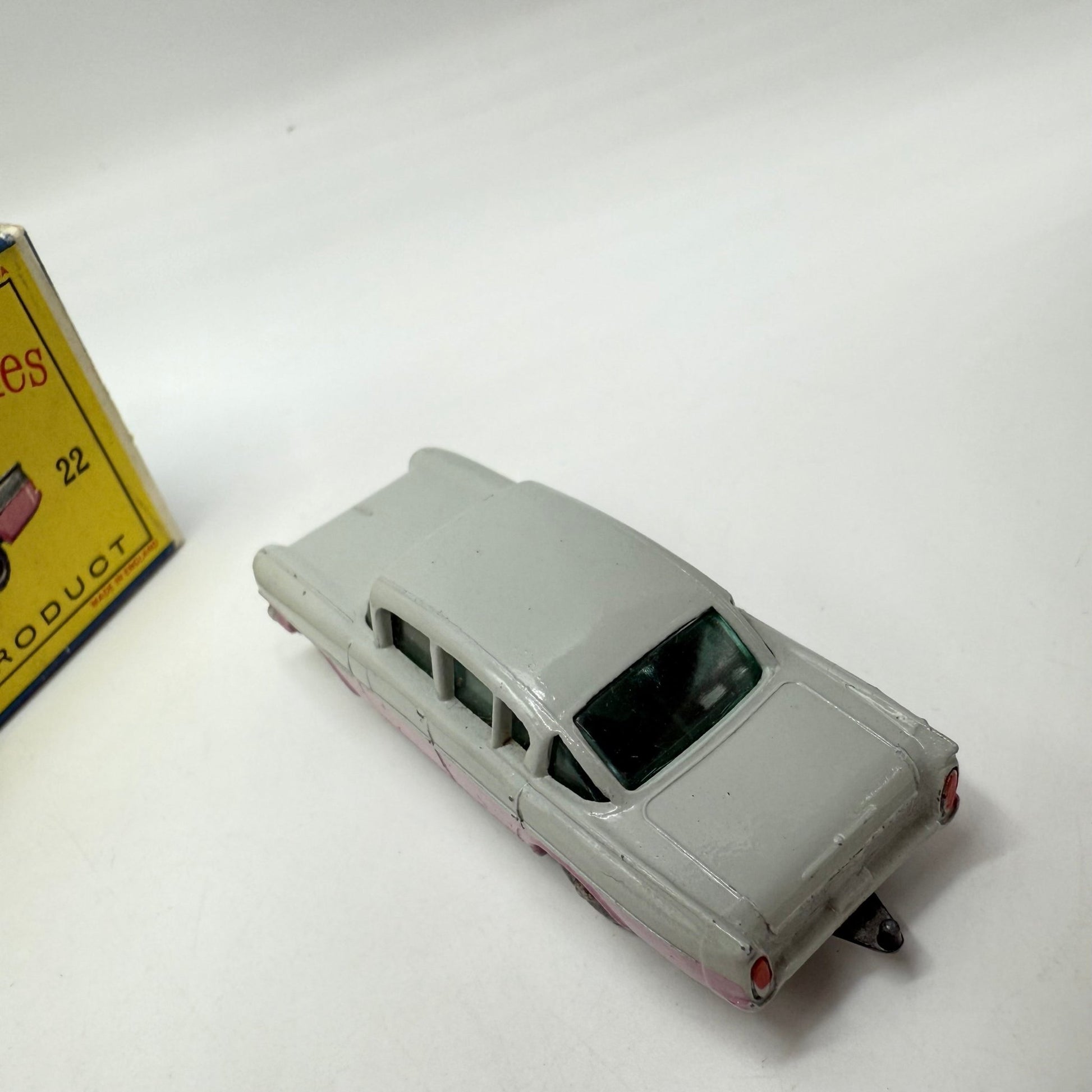 Matchbox Lesney 22b Vauxhall Cresta PA WHEEL ERROR - Magic Matchbox