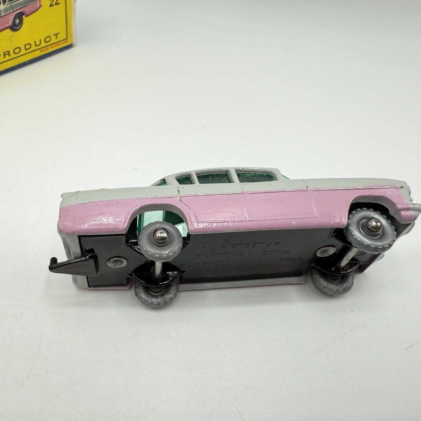 Matchbox Lesney 22b Vauxhall Cresta PA WHEEL ERROR - Magic Matchbox