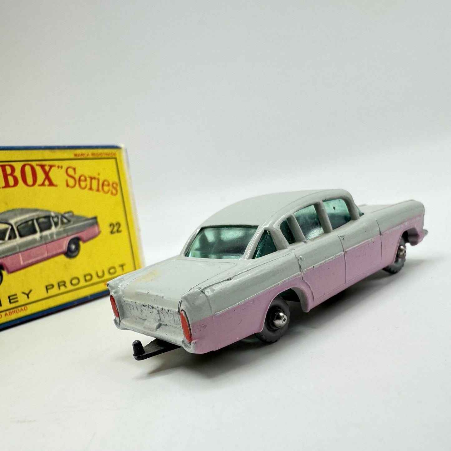 Matchbox Lesney 22b Vauxhall Cresta PA WHEEL ERROR - Magic Matchbox