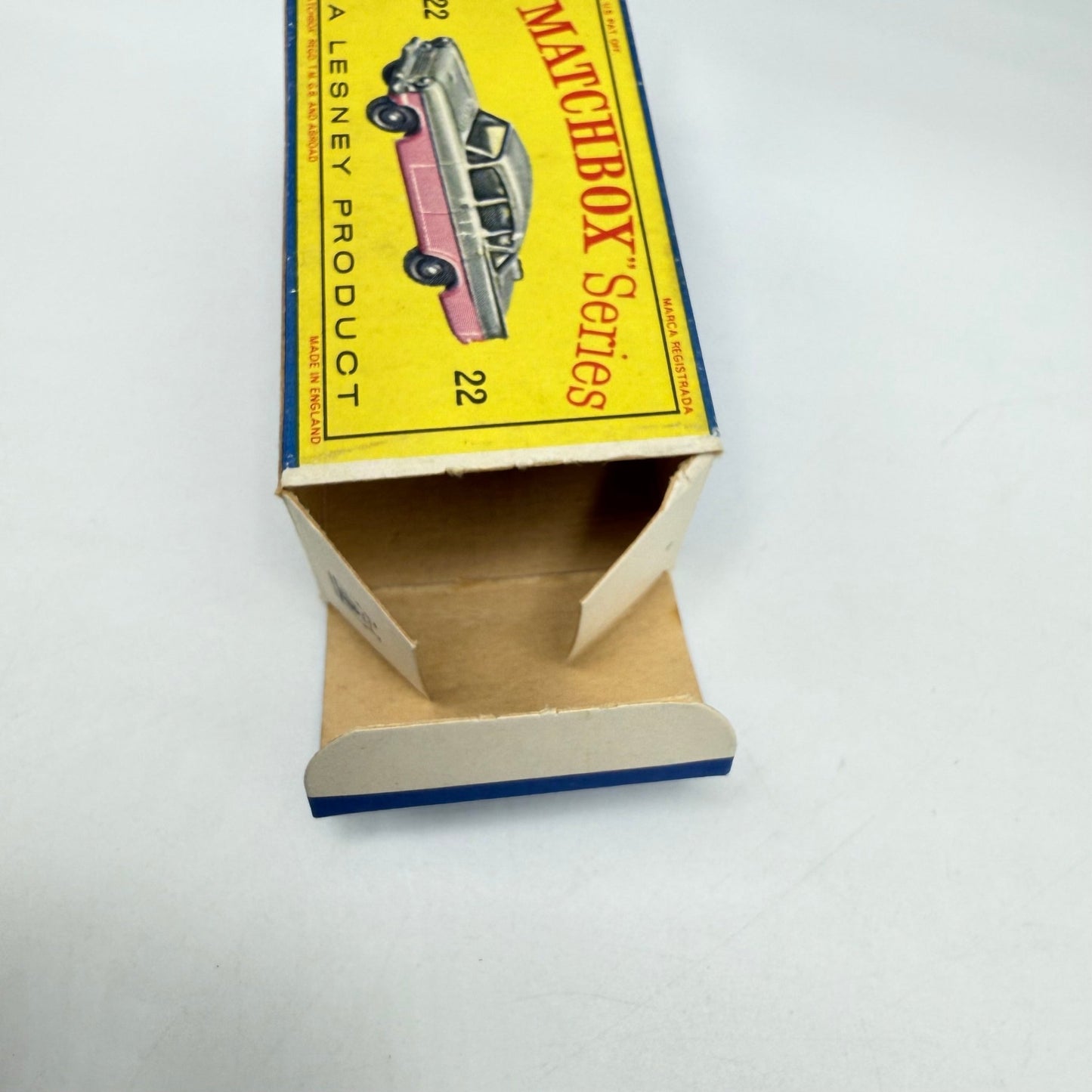Matchbox Lesney 22b Vauxhall Cresta PA WHEEL ERROR - Magic Matchbox