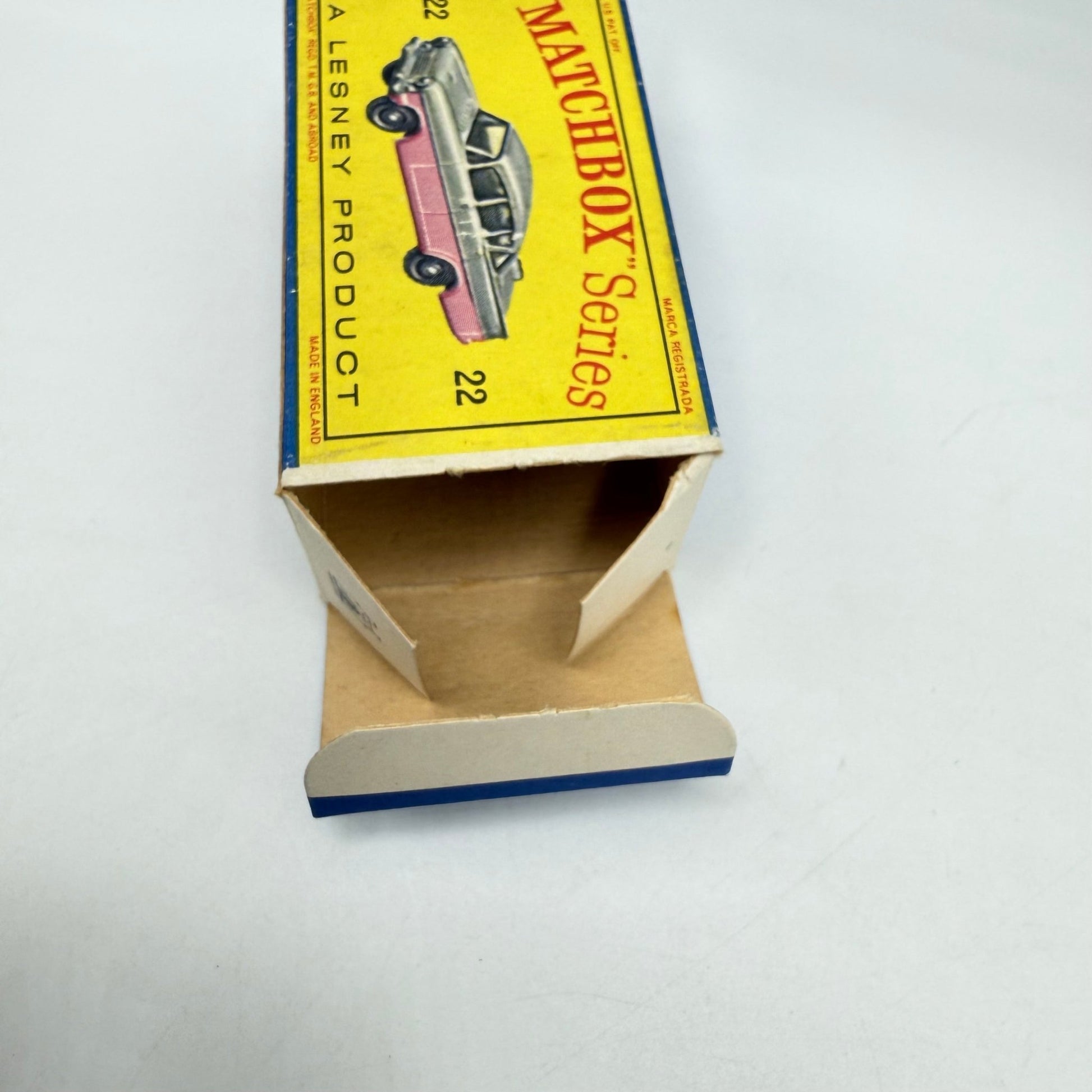 Matchbox Lesney 22b Vauxhall Cresta PA WHEEL ERROR - Magic Matchbox
