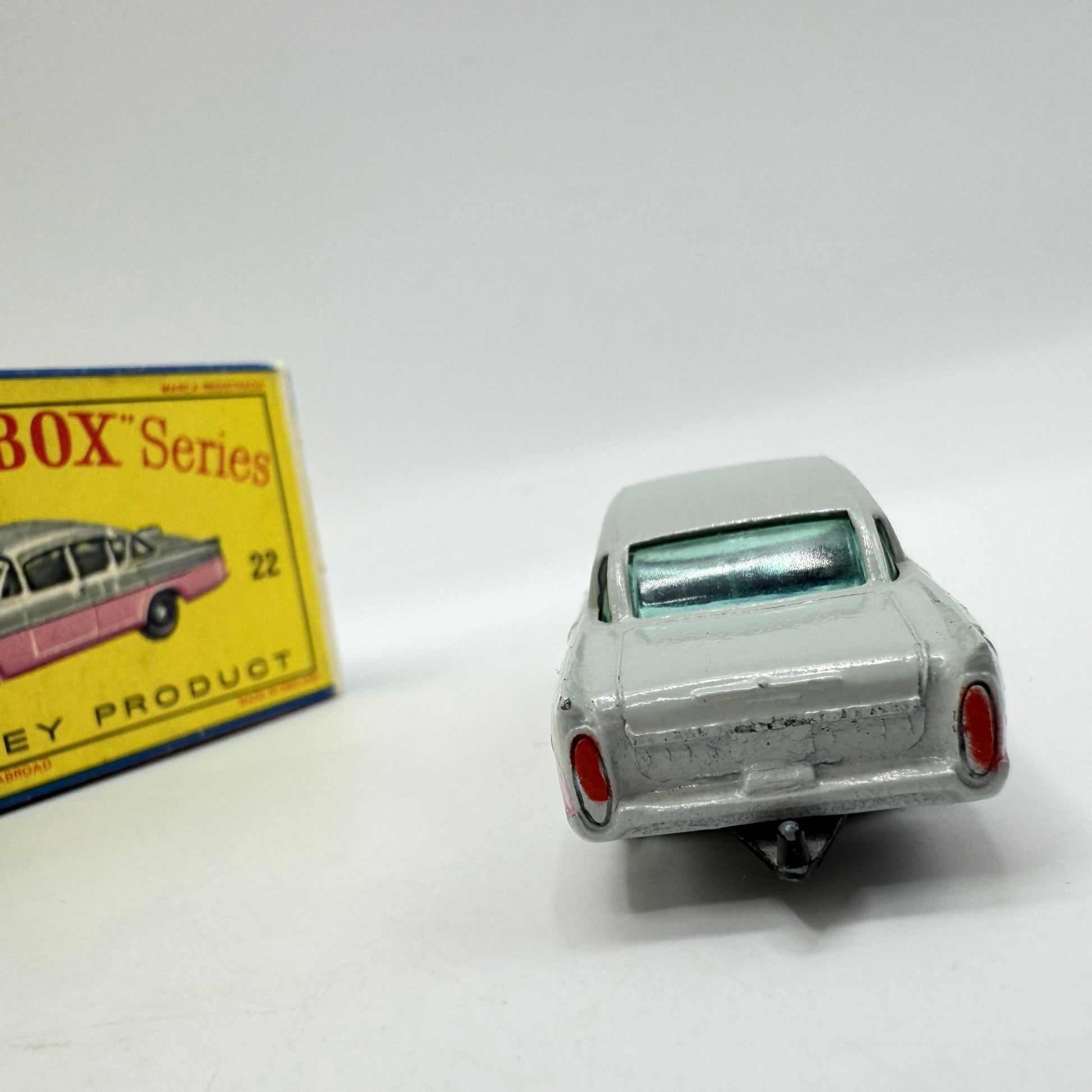 Matchbox Lesney 22b Vauxhall Cresta PA WHEEL ERROR - Magic Matchbox