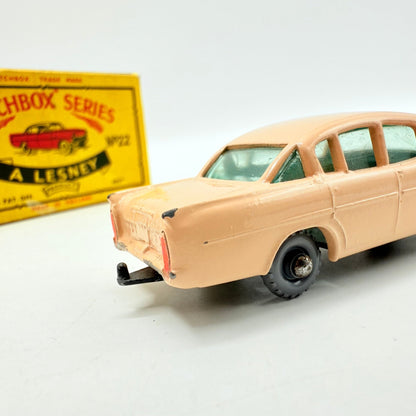 Matchbox Lesney 22b Vauxhall Cresta Pink with windows GPW - Magic Matchbox