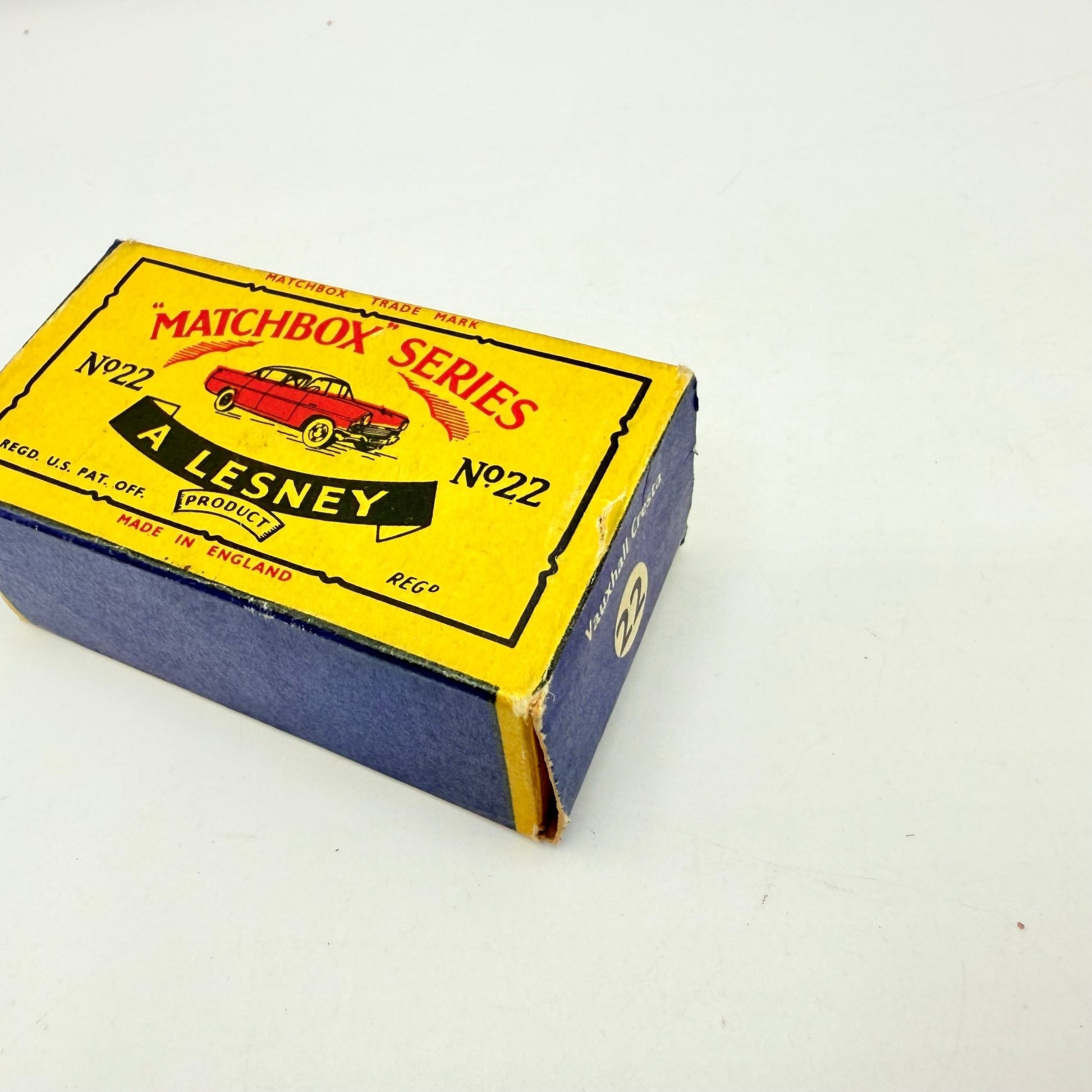 Matchbox Lesney 22b Vauxhall Cresta Pink with windows GPW - Magic Matchbox