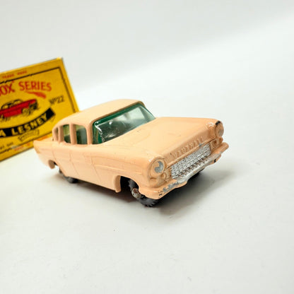 Matchbox Lesney 22b Vauxhall Cresta Pink with windows GPW - Magic Matchbox