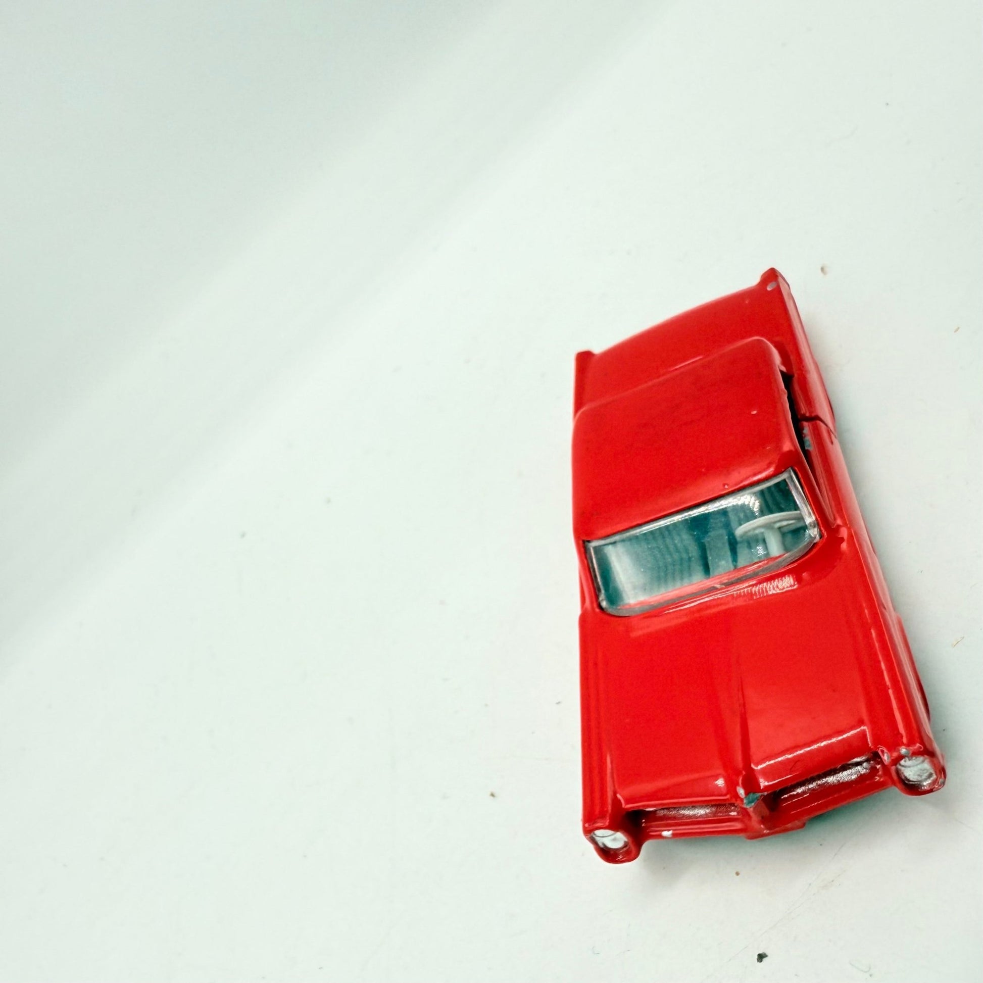 Matchbox Lesney 22c Pontiac GP Sports Coupe - Magic Matchbox