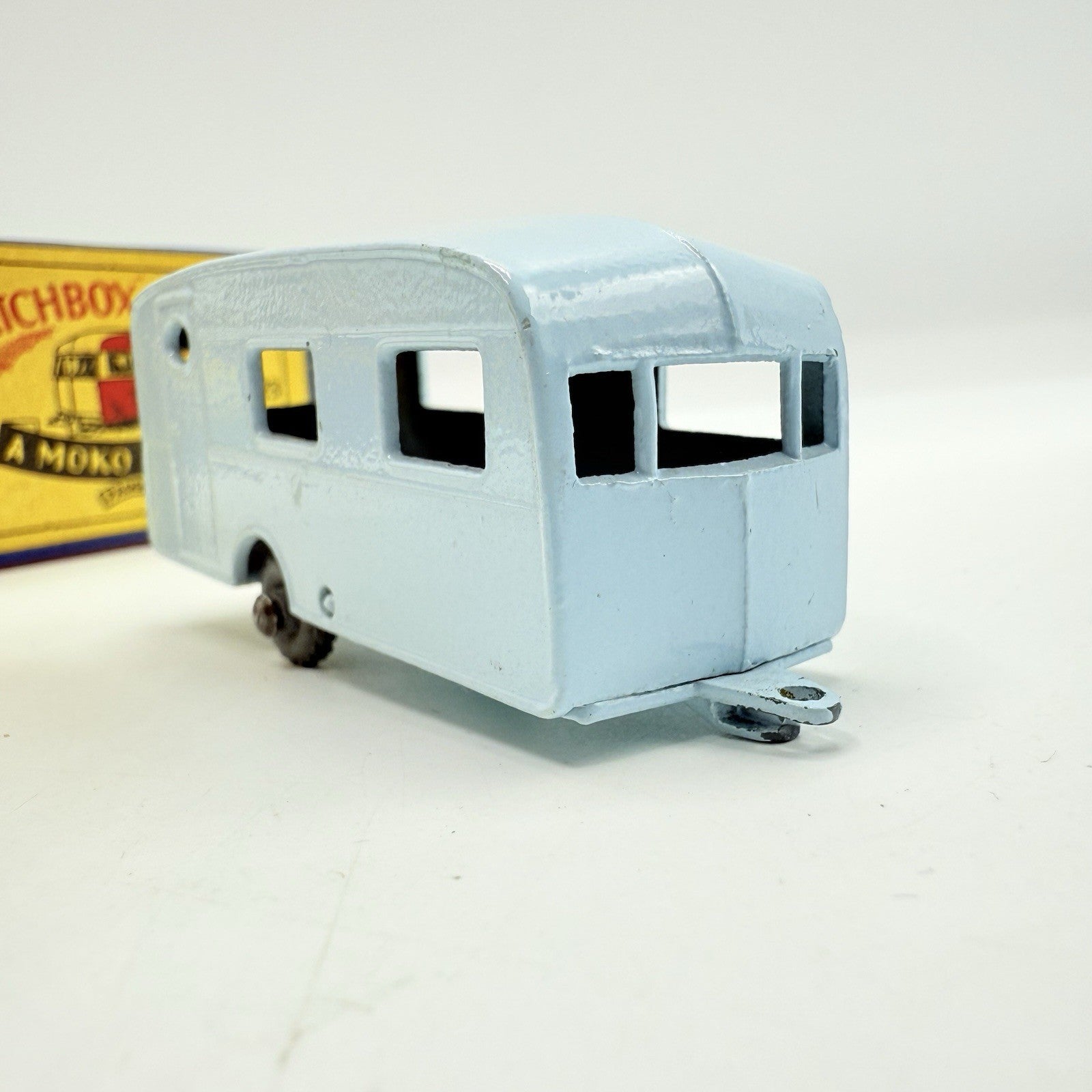 Matchbox Lesney 23a Berkeley Cavalier Caravan - Magic Matchbox