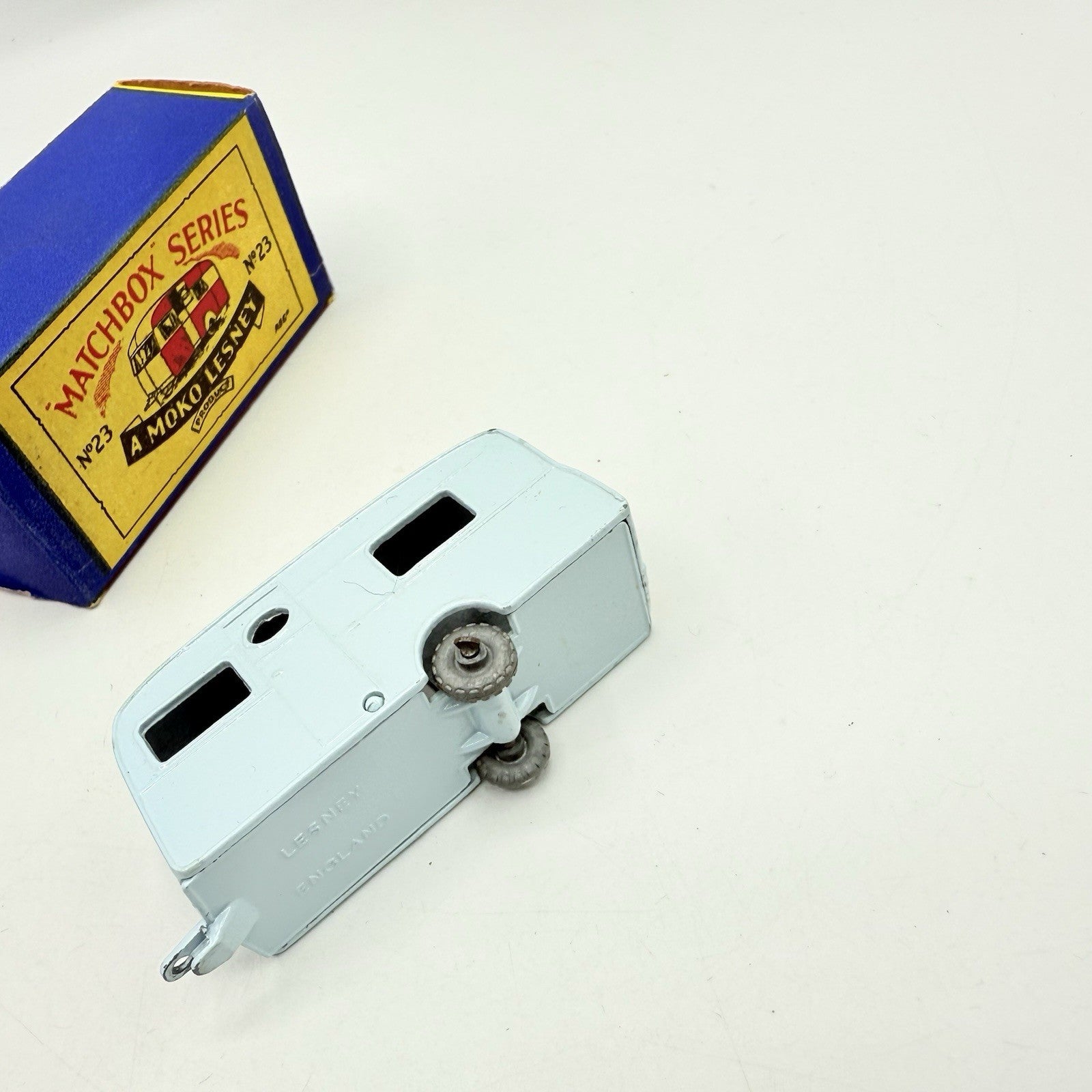 Matchbox Lesney 23a Berkeley Cavalier Caravan - Magic Matchbox