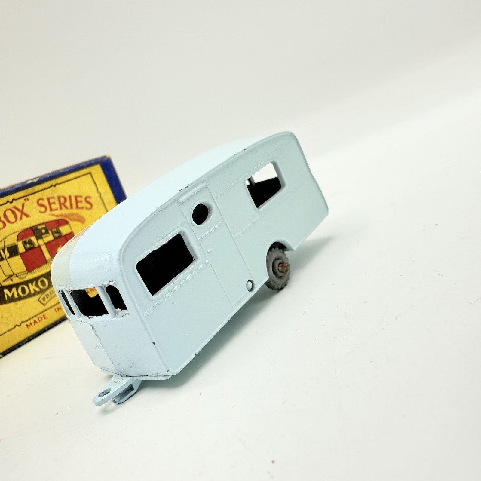 Matchbox Lesney 23a Berkeley Cavalier Caravan - Magic Matchbox