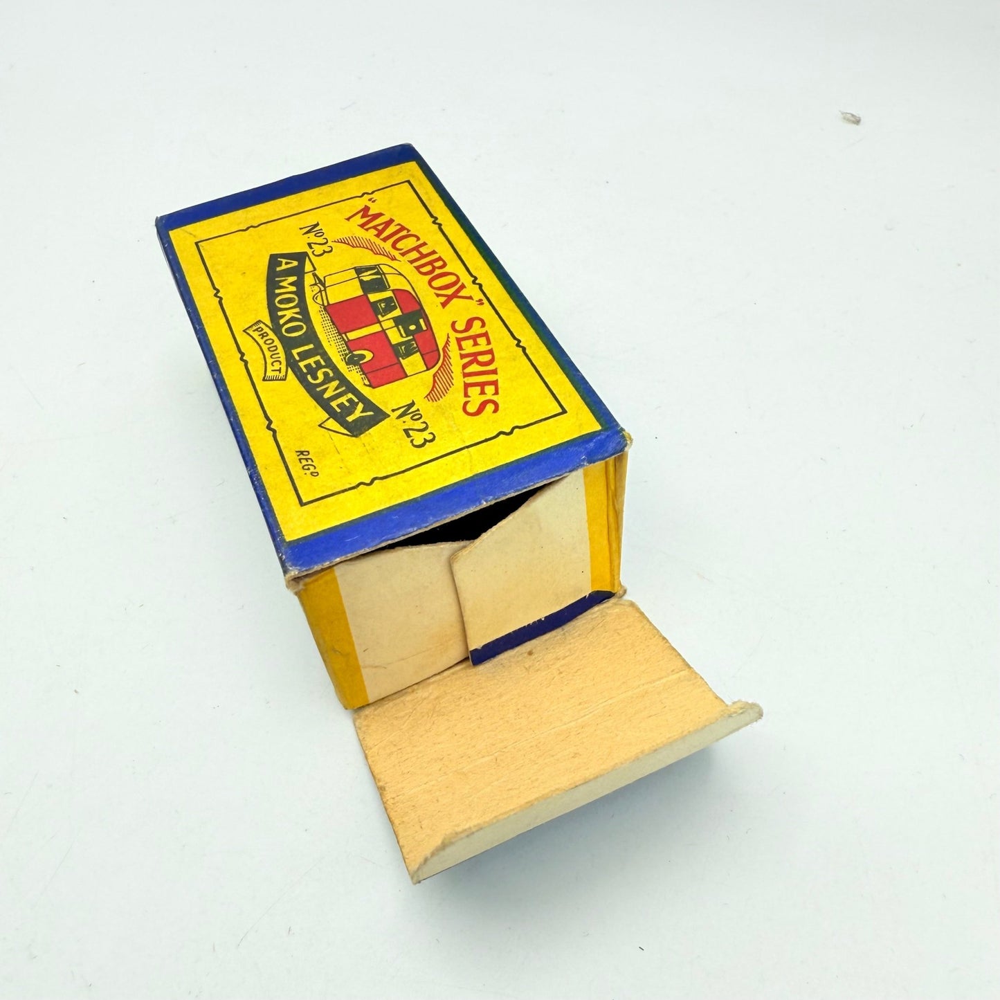 Matchbox Lesney 23a Berkeley Cavalier Caravan MW - Magic Matchbox