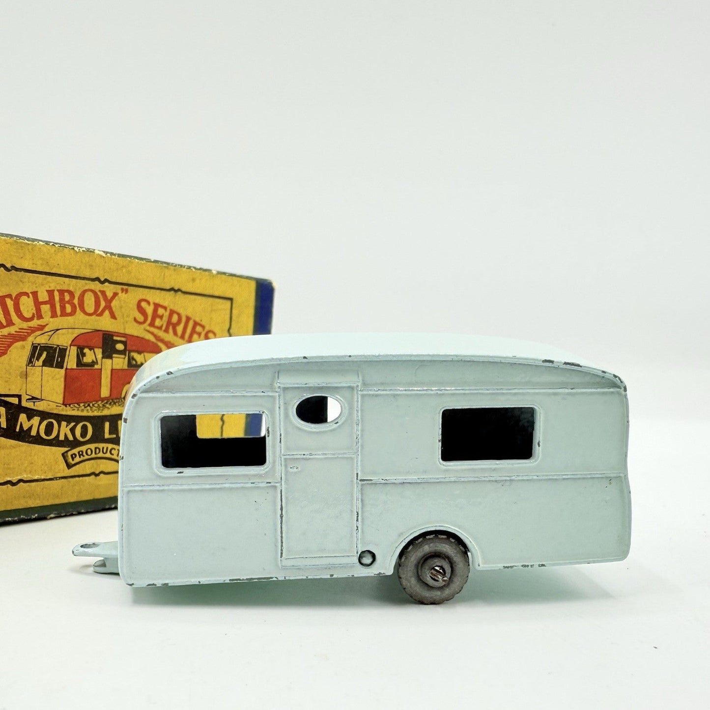 Matchbox Lesney 23b Berkeley Caravan - Magic Matchbox