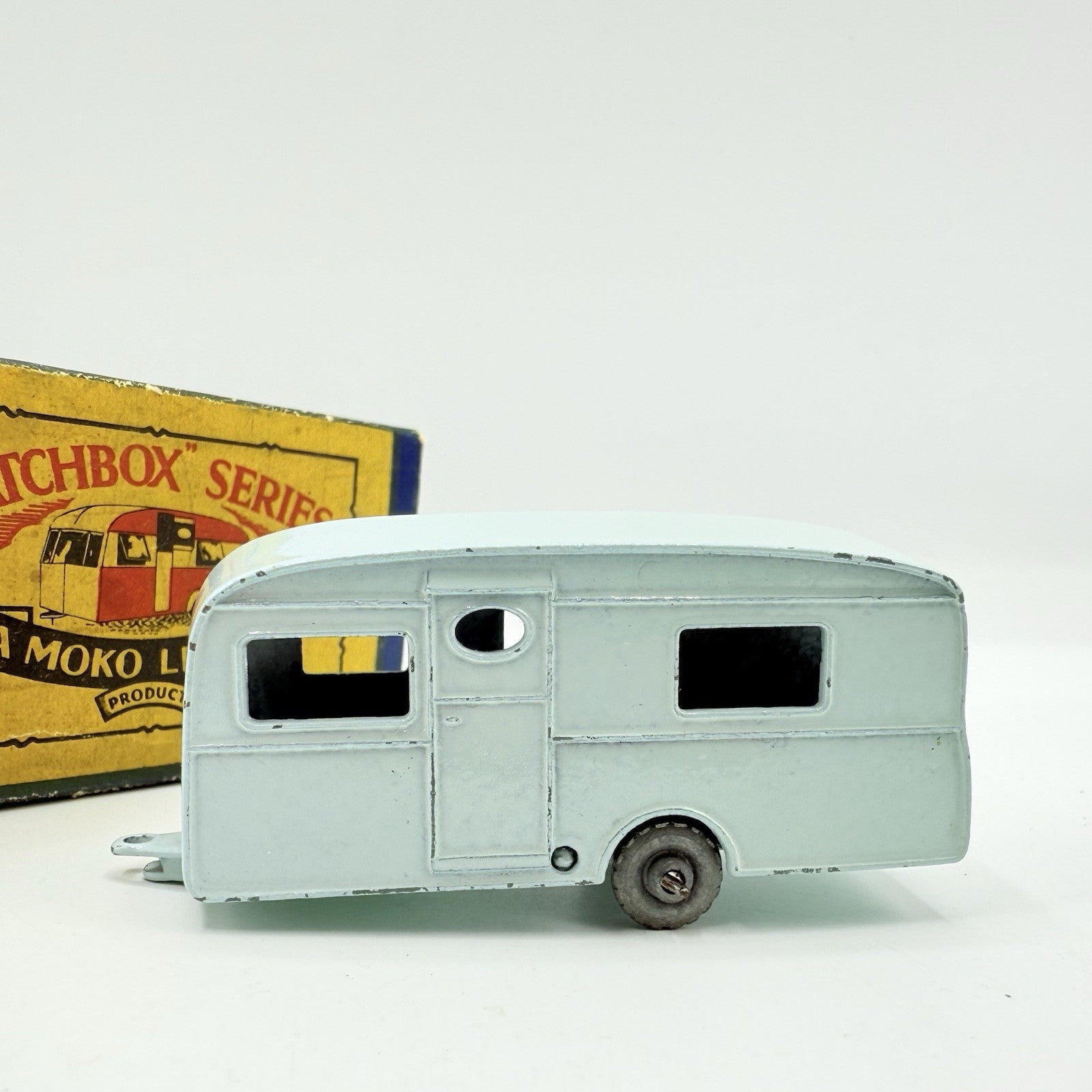 Matchbox Lesney 23b Berkeley Caravan - Magic Matchbox