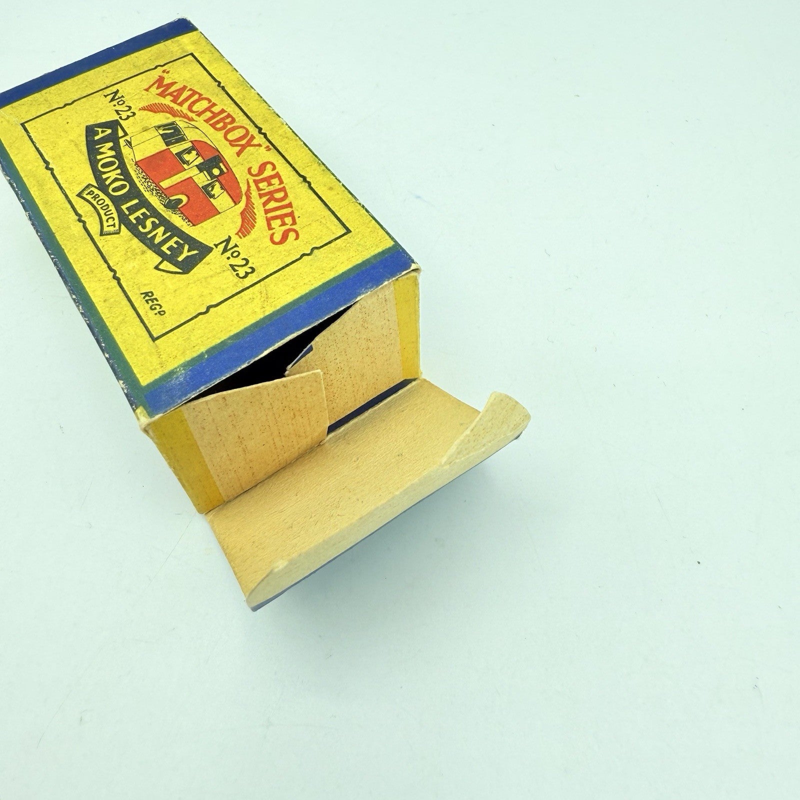 Matchbox Lesney 23b Berkeley Caravan - Magic Matchbox