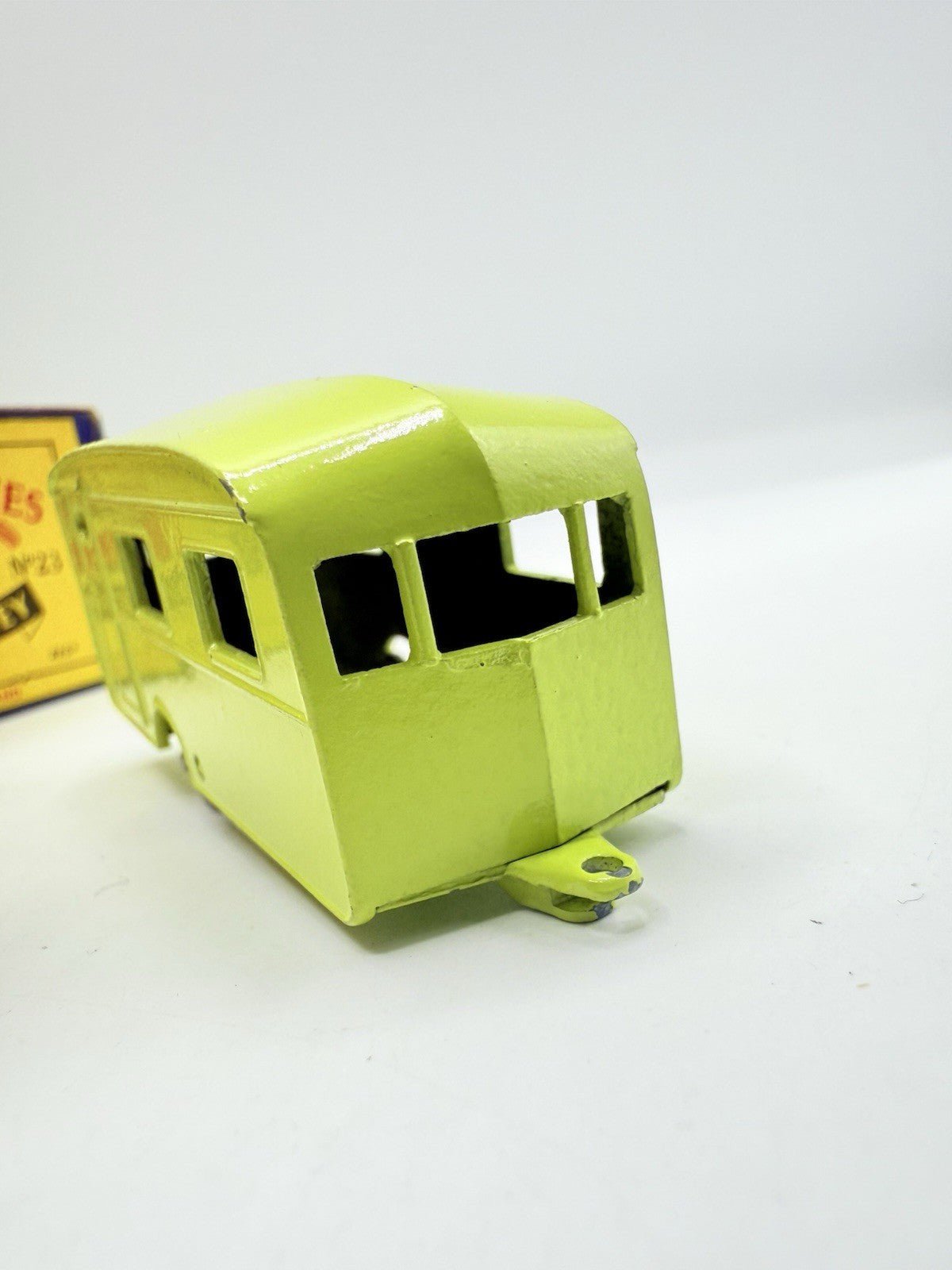 Matchbox Lesney 23b Caravan Lime Green GPW - Magic Matchbox