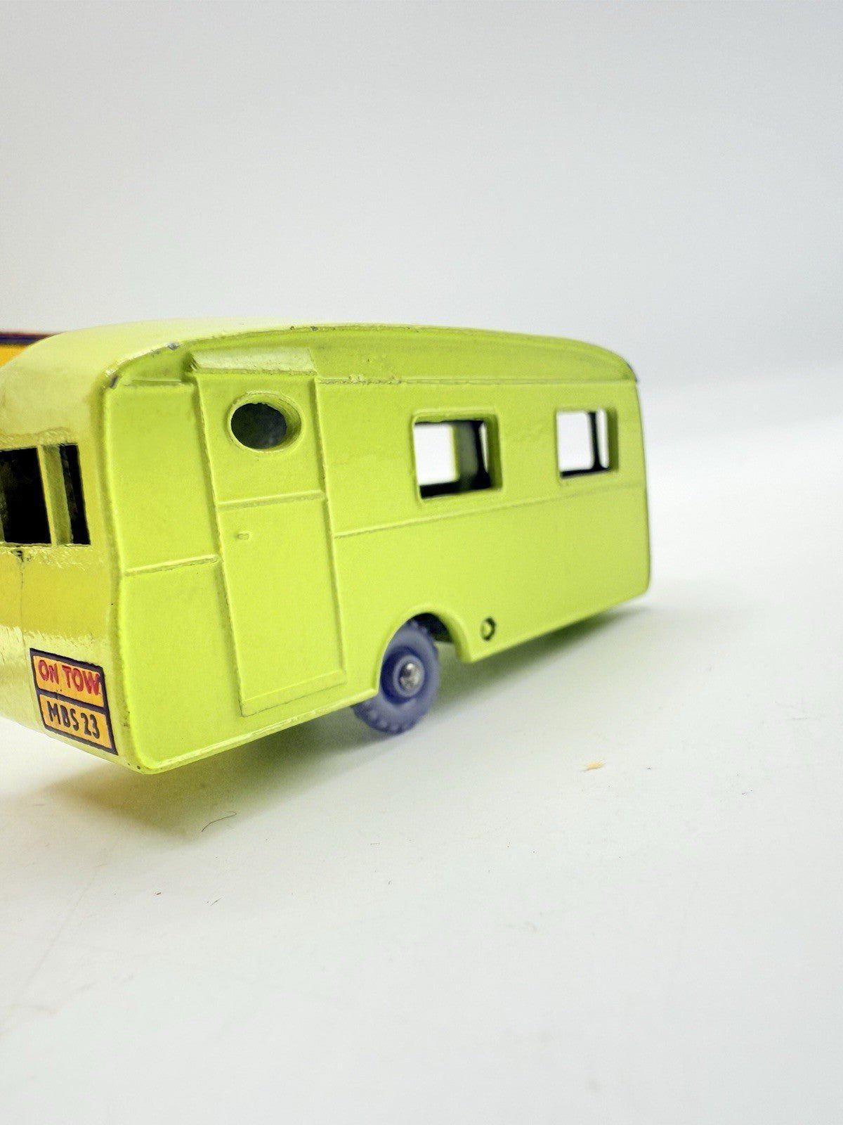 Matchbox Lesney 23b Caravan Lime Green GPW - Magic Matchbox