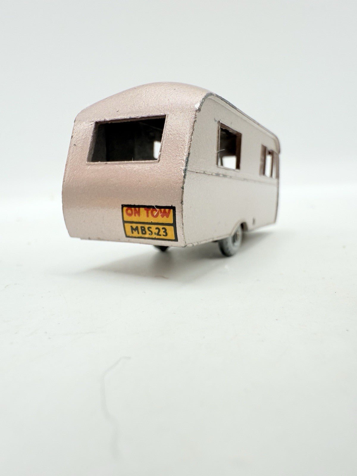 Matchbox Lesney 23c Bluebird Dauphine Caravan SPW - Magic Matchbox