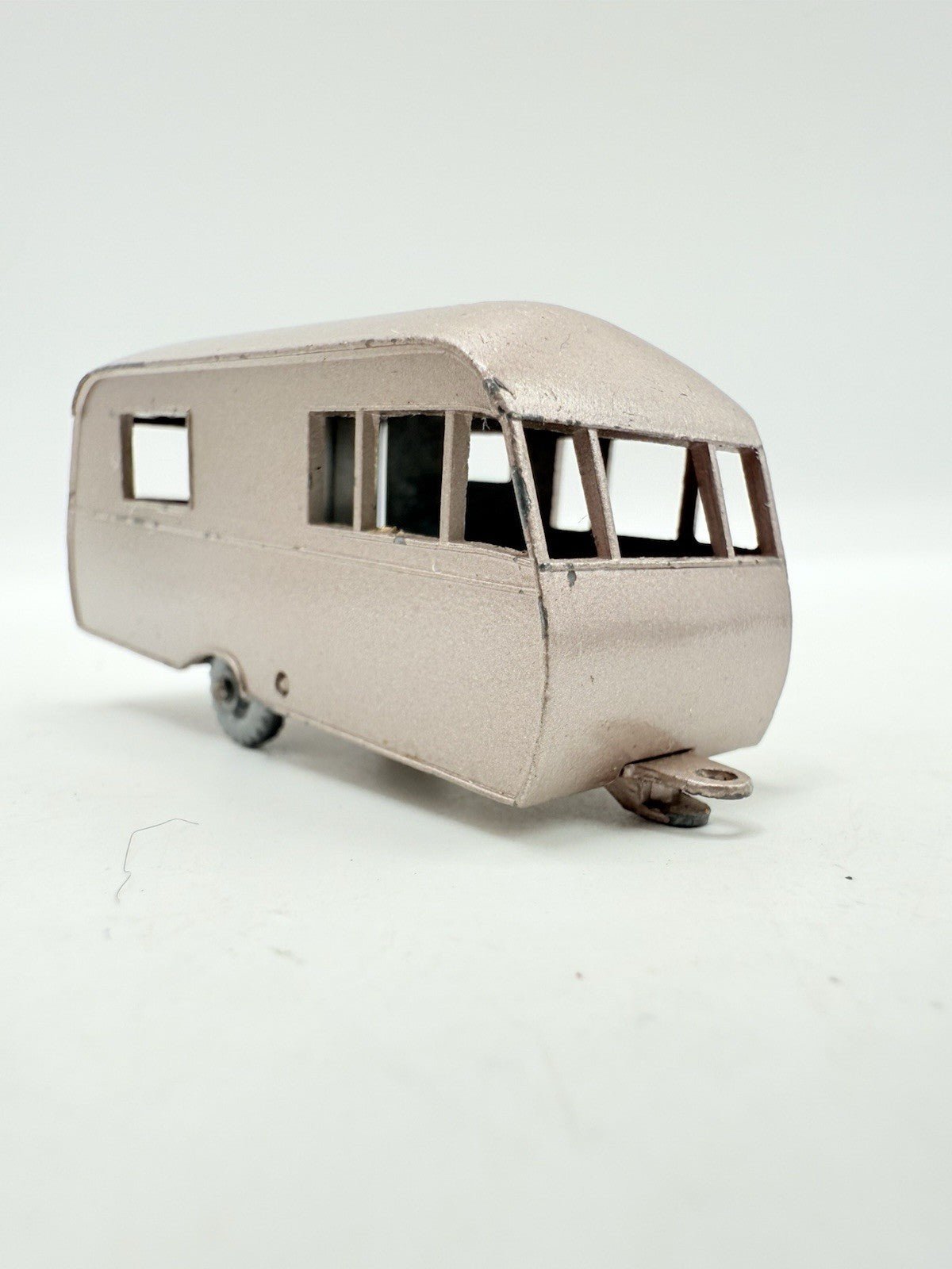 Matchbox Lesney 23c Bluebird Dauphine Caravan SPW - Magic Matchbox