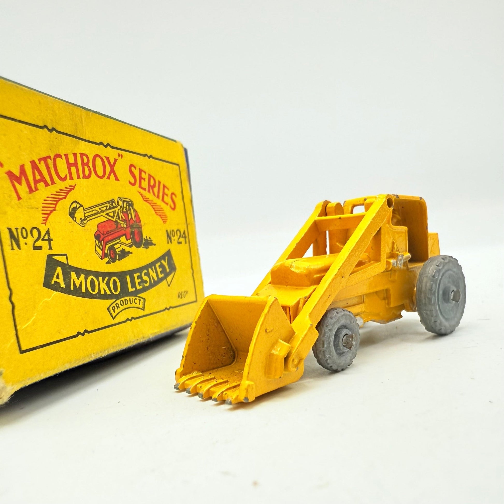 Matchbox Lesney 24a Weatherill Hydraulic Excavator - Magic Matchbox