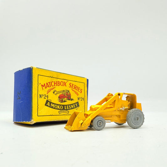 Matchbox Lesney 24a Weatherill Hydraulic Excavator - Magic Matchbox