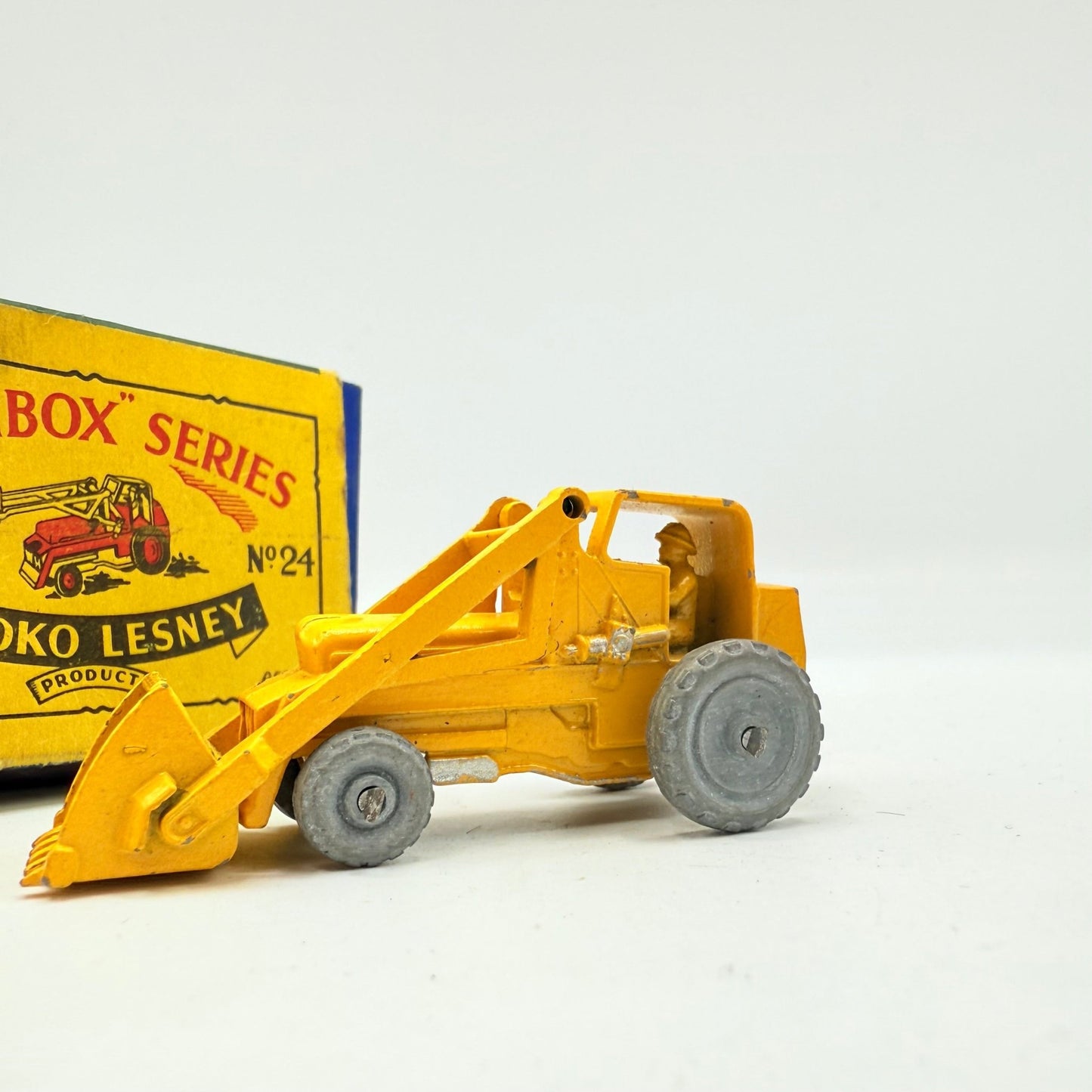 Matchbox Lesney 24a Weatherill Hydraulic Excavator - Magic Matchbox