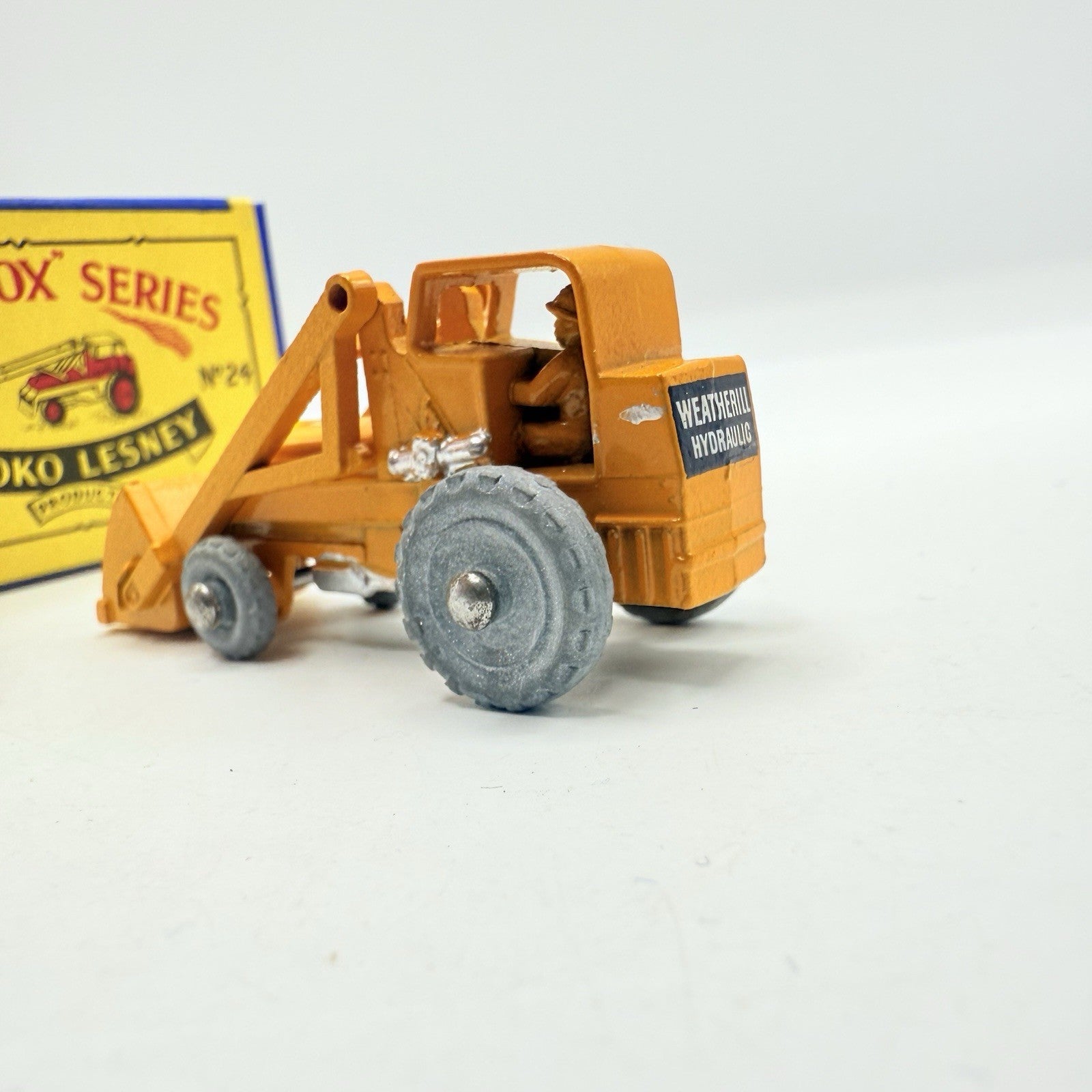 Matchbox Lesney 24a Weatherill Hydraulic Excavator & Original Box - Magic Matchbox