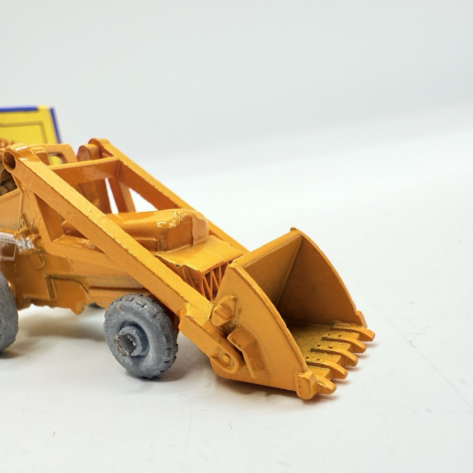Matchbox Lesney 24a Weatherill Hydraulic Excavator & Original Box - Magic Matchbox